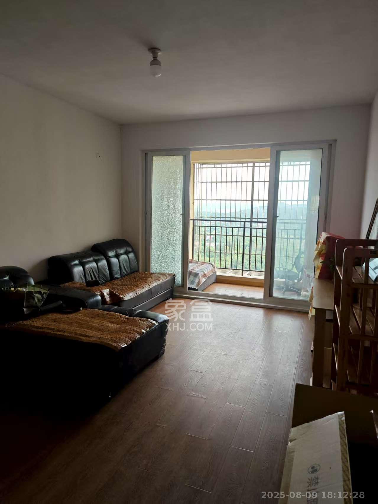 佳兆业君汇上品 3室1厅1卫 1600.0元/月 佳兆业君汇上品 3室1厅1卫 1600.0元/月室内图