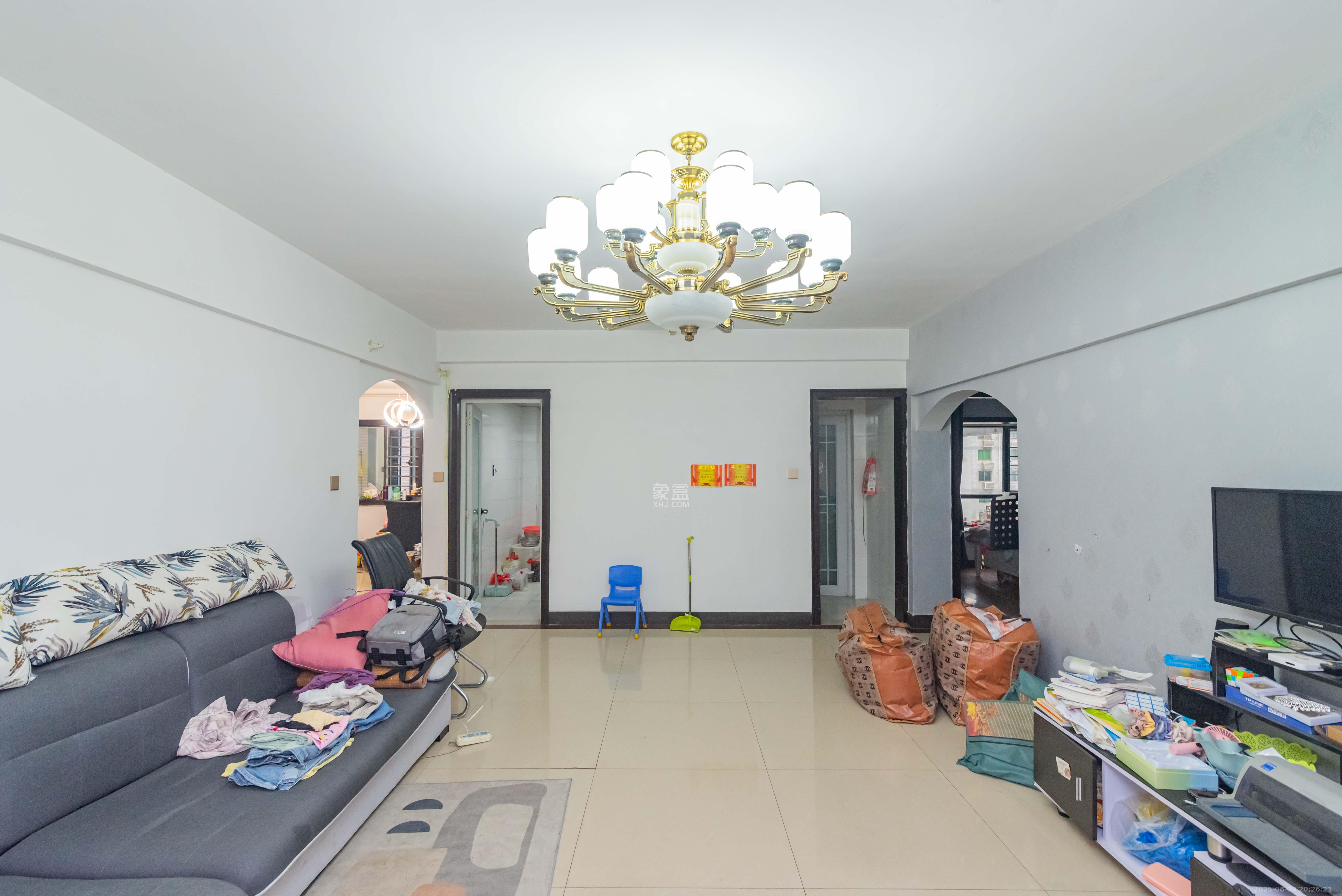 馨域公寓  1室2厅1卫   180.00万客厅