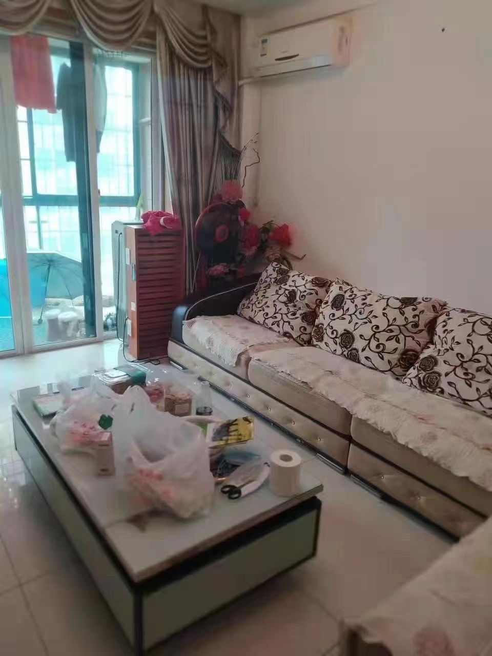 冠都现代城(冠都幸福彼岸) 3室2厅1卫 1600.0元/月 冠都现代城(冠都幸福彼岸) 3室2厅1卫 1600.0元/月室内图