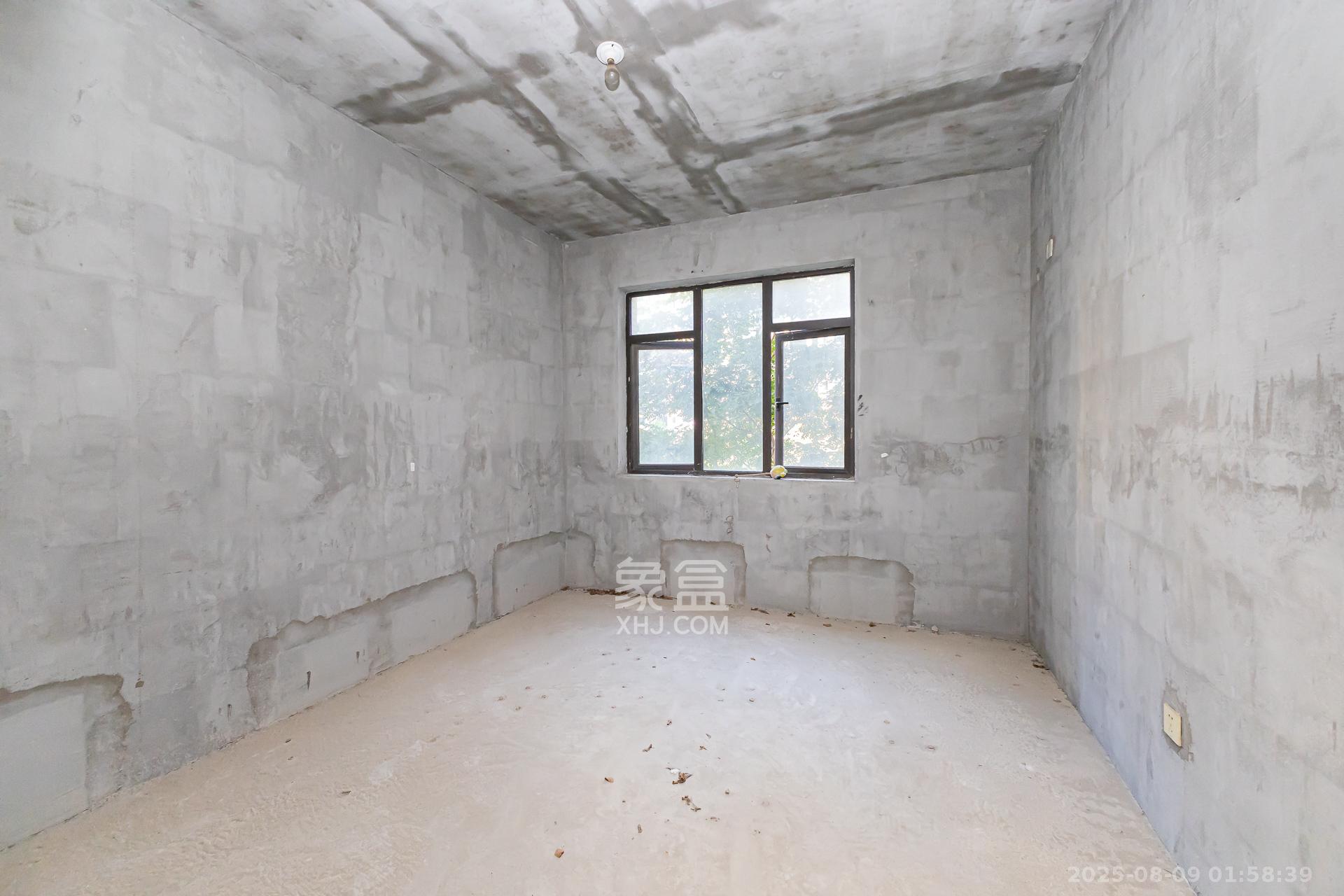 乾源国际 4室2厅2卫 75.0万 乾源国际 4室2厅2卫 75.0万卧室