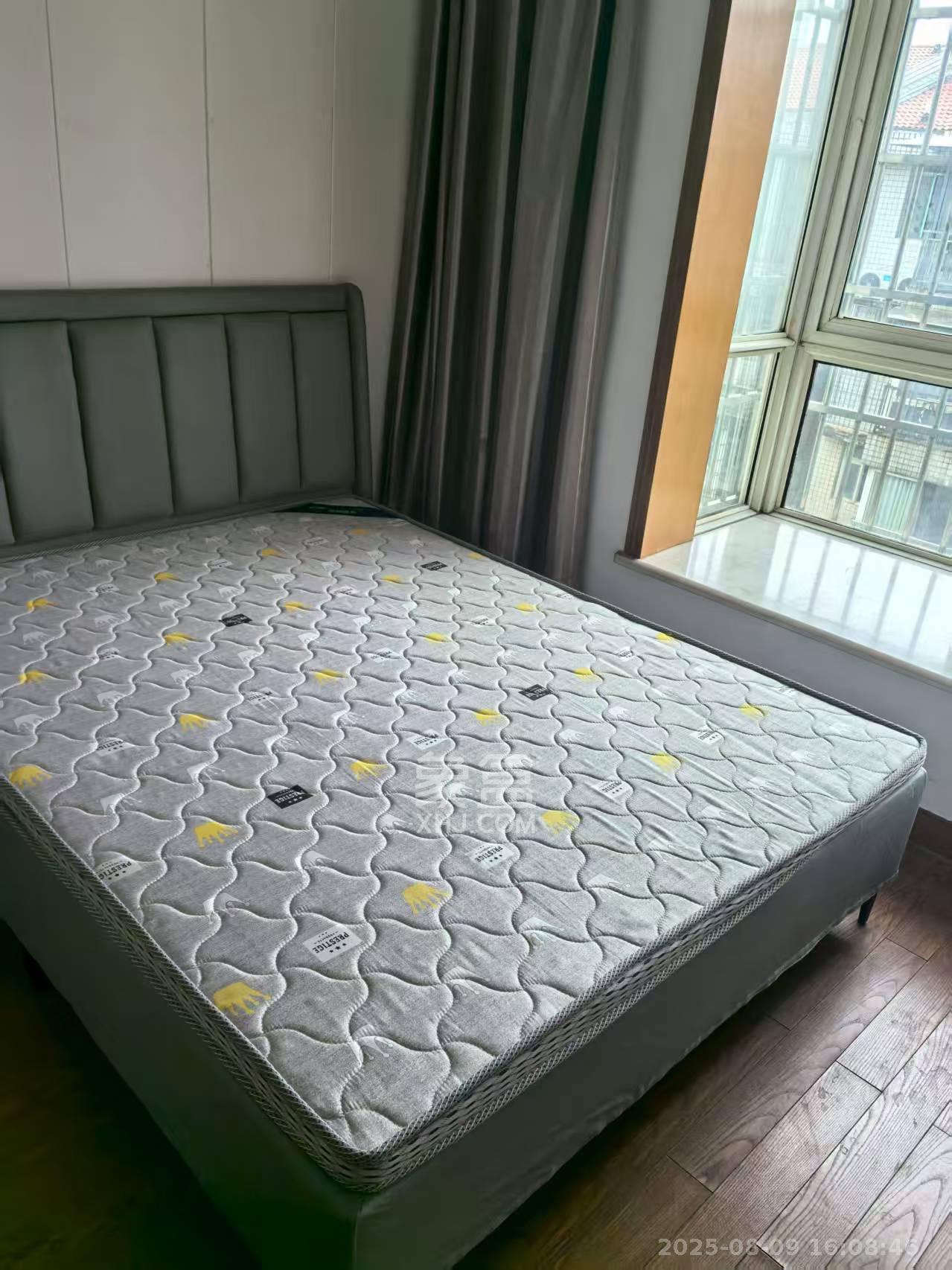 天翔新新家园 3室2厅1卫 2000.0元/月 天翔新新家园 3室2厅1卫 2000.0元/月室内图