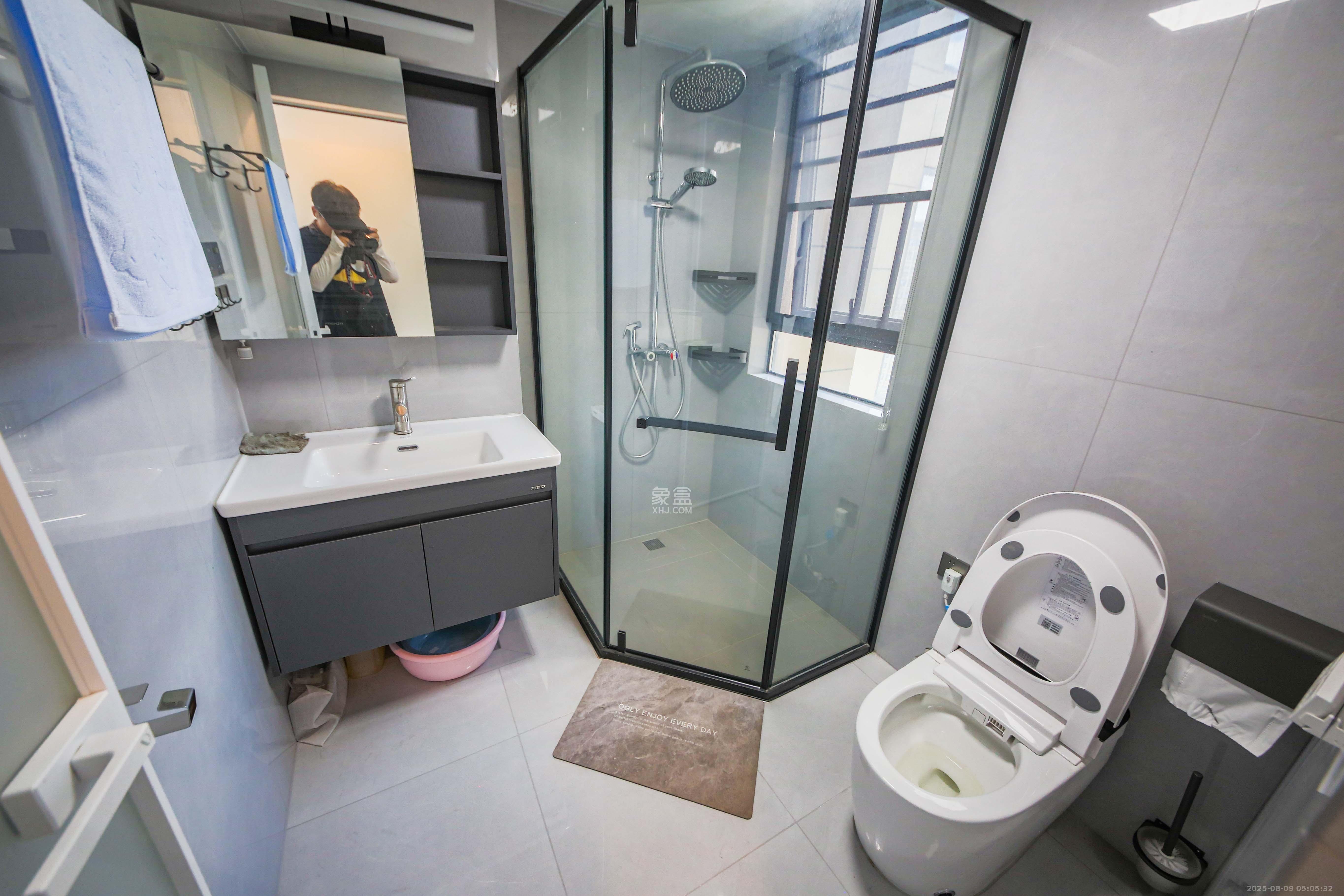 五江书香苑  4室2厅2卫    210.0万 五江书香苑  4室2厅2卫    210.0万卫生间