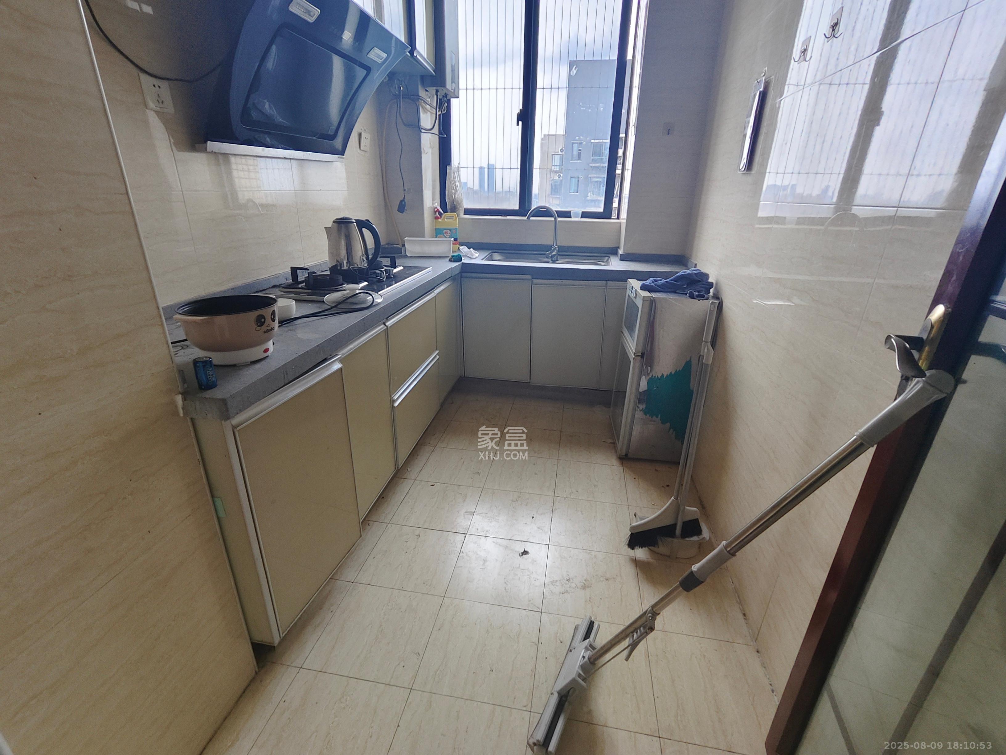 中江佳境天成  4室2厅2卫    2500.0元/月室内图