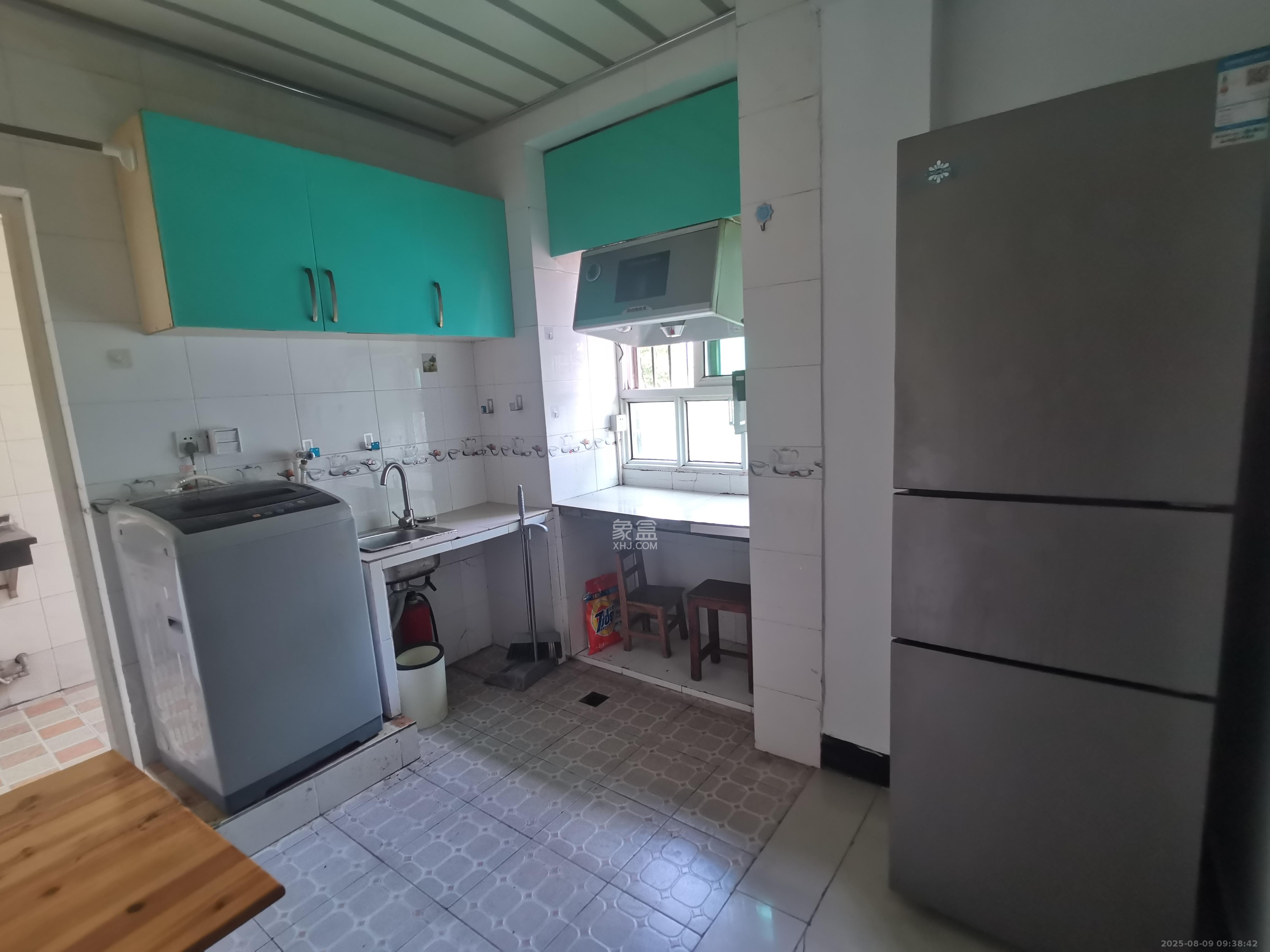 五一新村安置小区(永定社区、永兴社区、永祥社区) 1室0厅1卫 1100.0元/月 五一新村安置小区(永定社区、永兴社区、永祥社区) 1室0厅1卫 1100.0元/月室内图