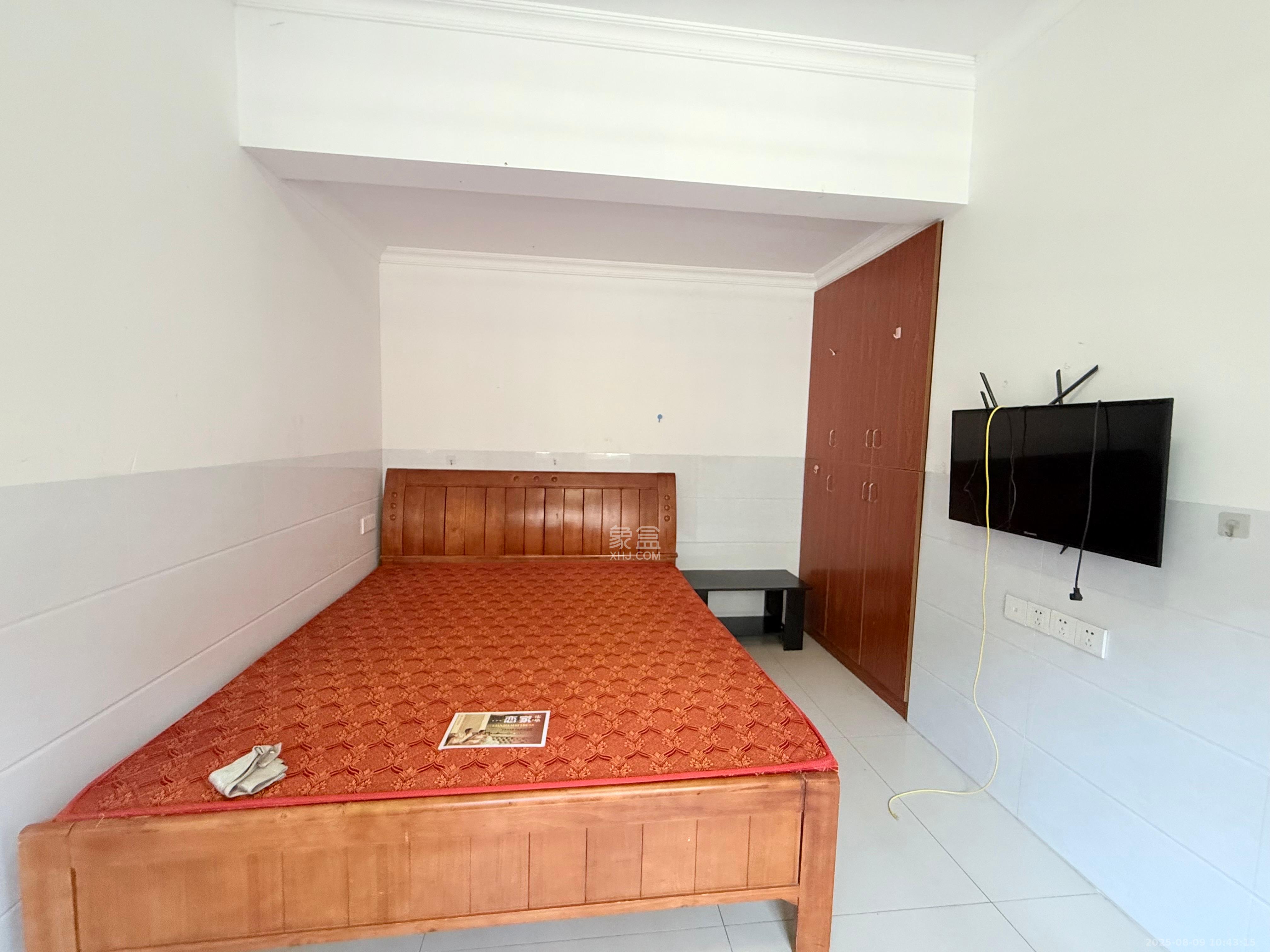 嘉顺苑  1室0厅1卫    1400.0元/月室内图