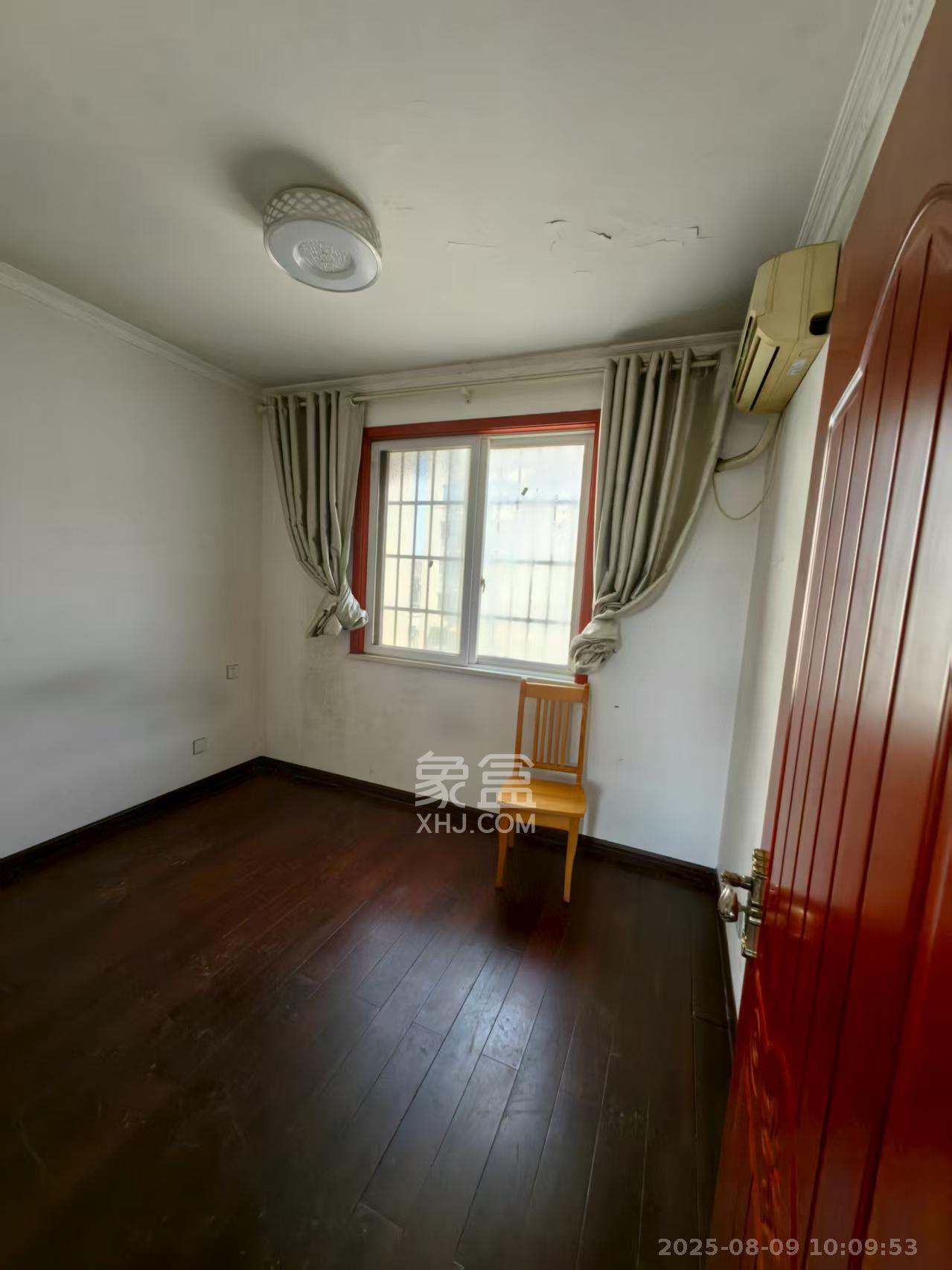 麓谷锦和园 2室2厅1卫 2000.0元/月 麓谷锦和园 2室2厅1卫 2000.0元/月室内图