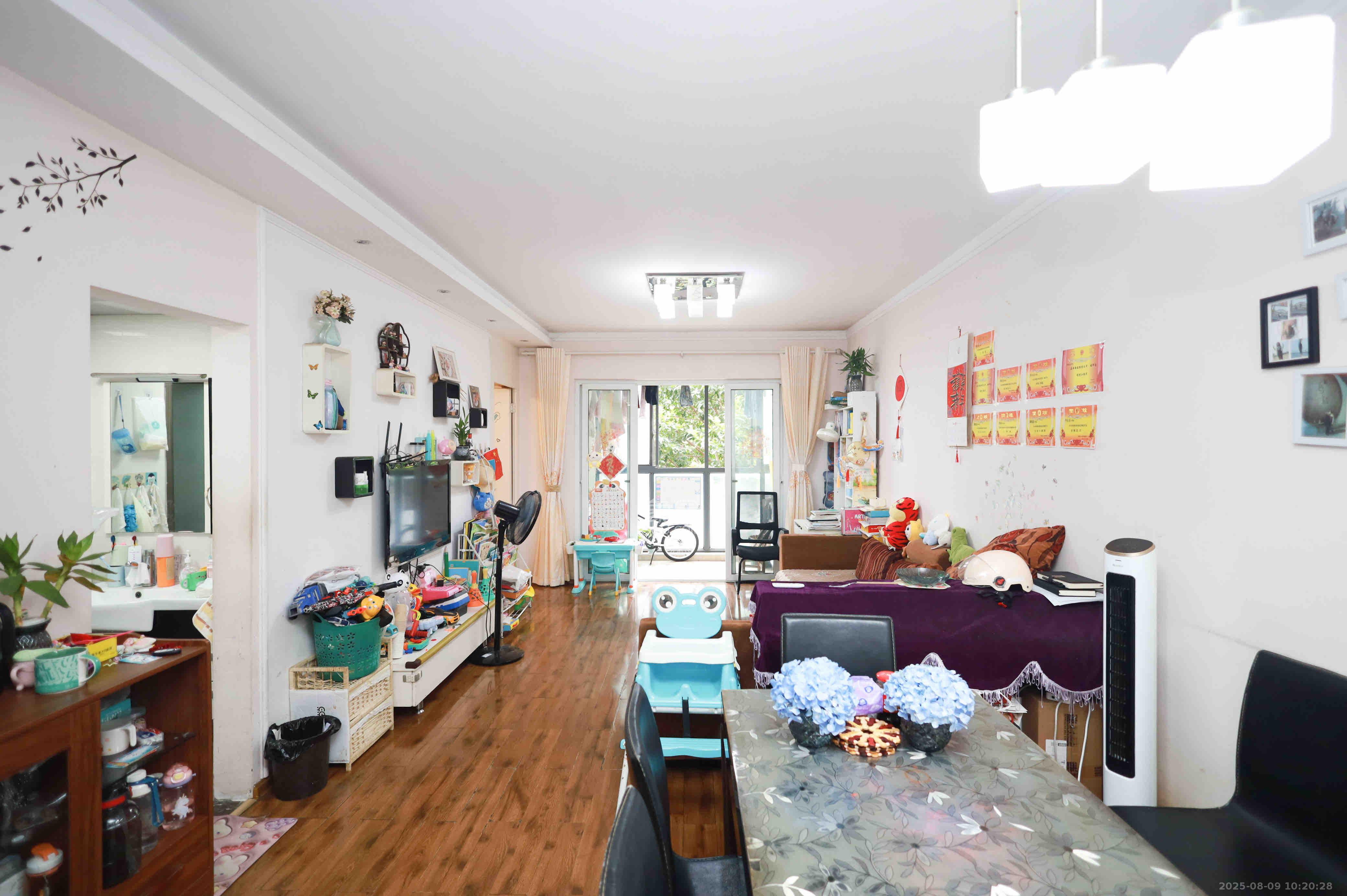 联美品格  2室2厅1卫   1900.00元/月室内图