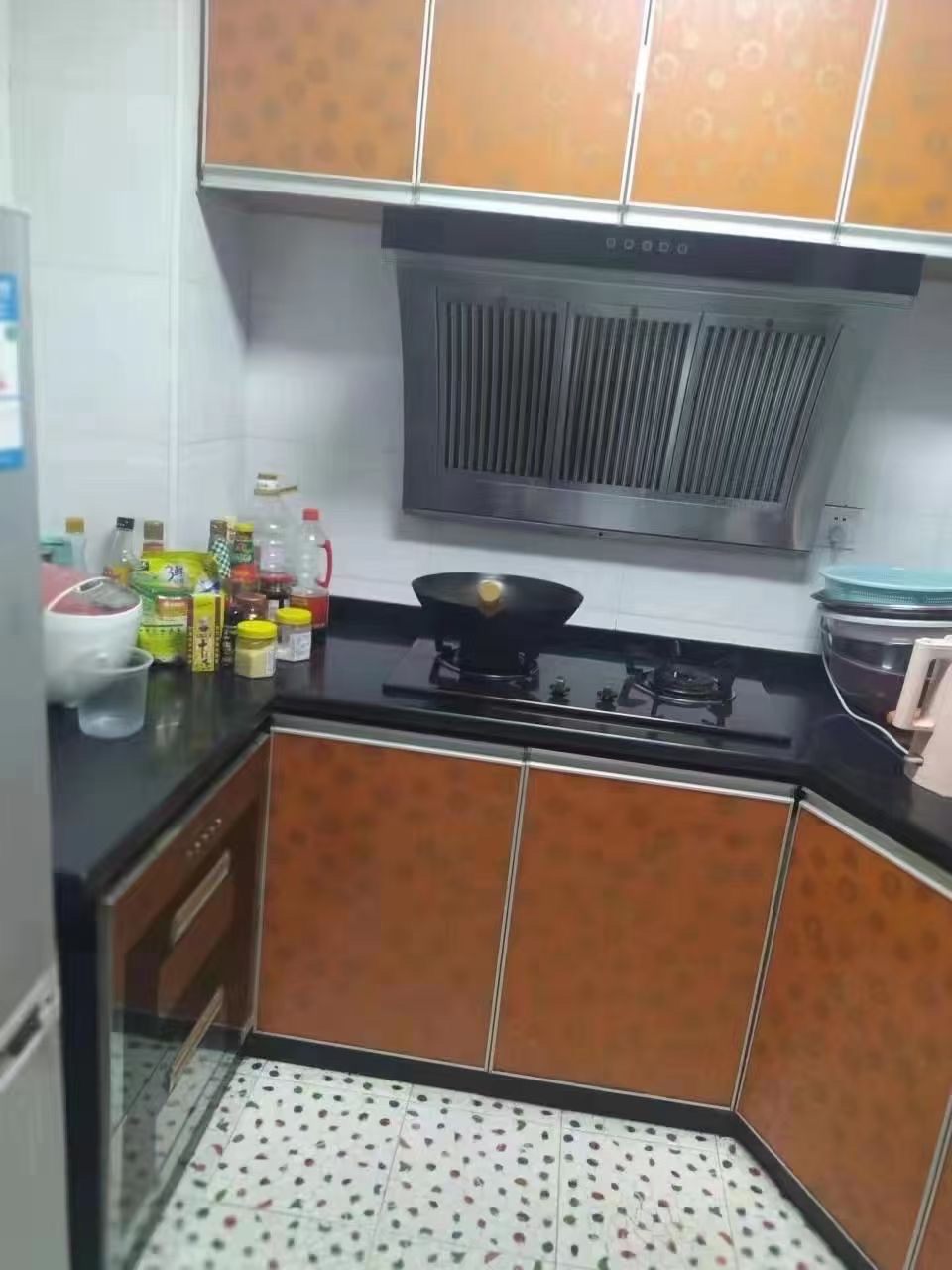 冠都现代城(冠都幸福彼岸) 3室2厅1卫 1600.0元/月 冠都现代城(冠都幸福彼岸) 3室2厅1卫 1600.0元/月室内图