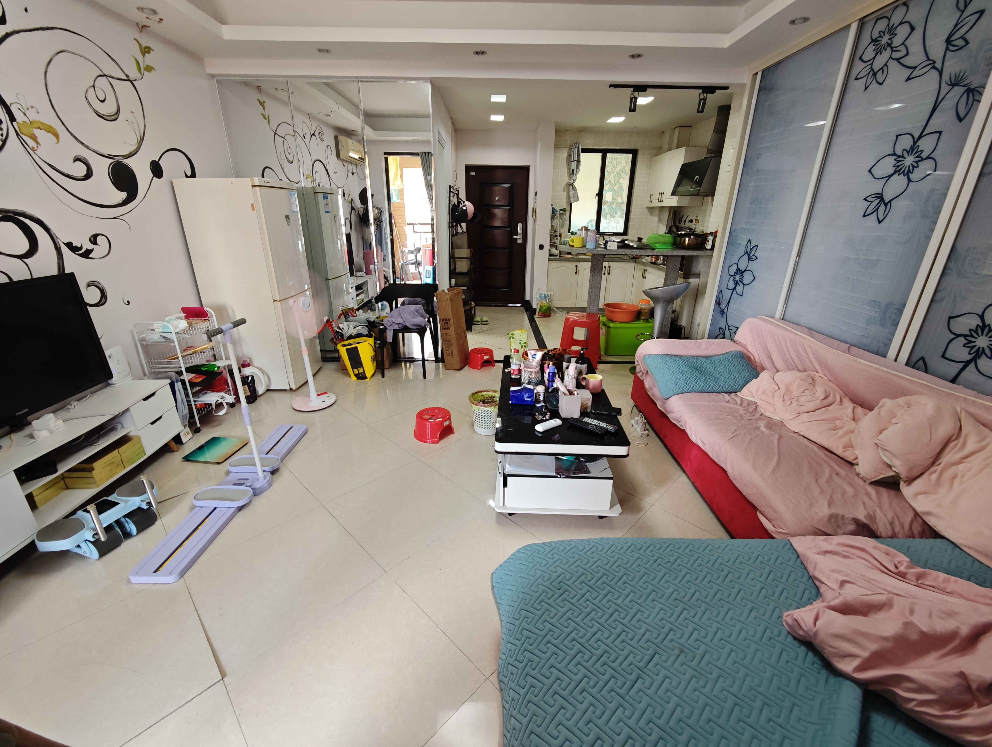 江畔人家 1室1厅1卫 1800.0元/月 江畔人家 1室1厅1卫 1800.0元/月室内图