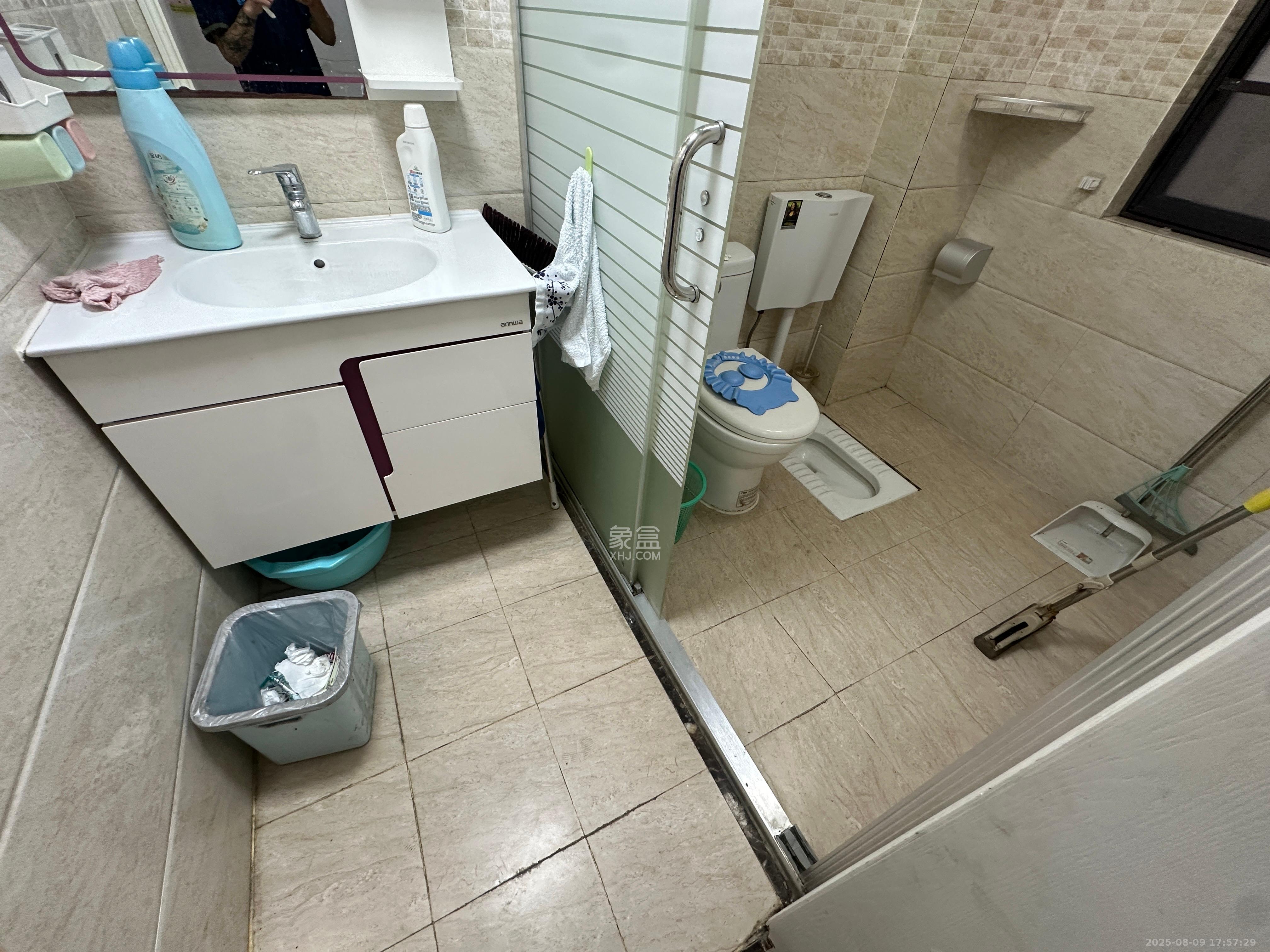 盛隆佳园  2室1厅1卫   2400.00元/月室内图