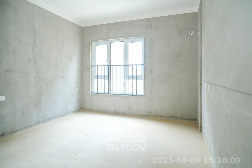 荣盛花语城  3室2厅2卫    1000.0元/月室内图