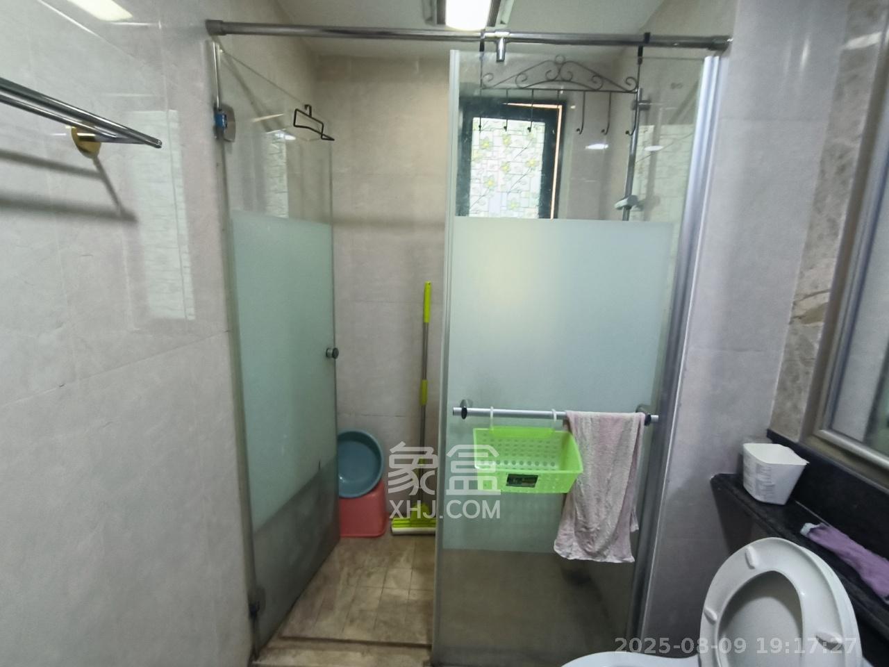 恒大雅苑  2室2厅1卫   2200.00元/月室内图