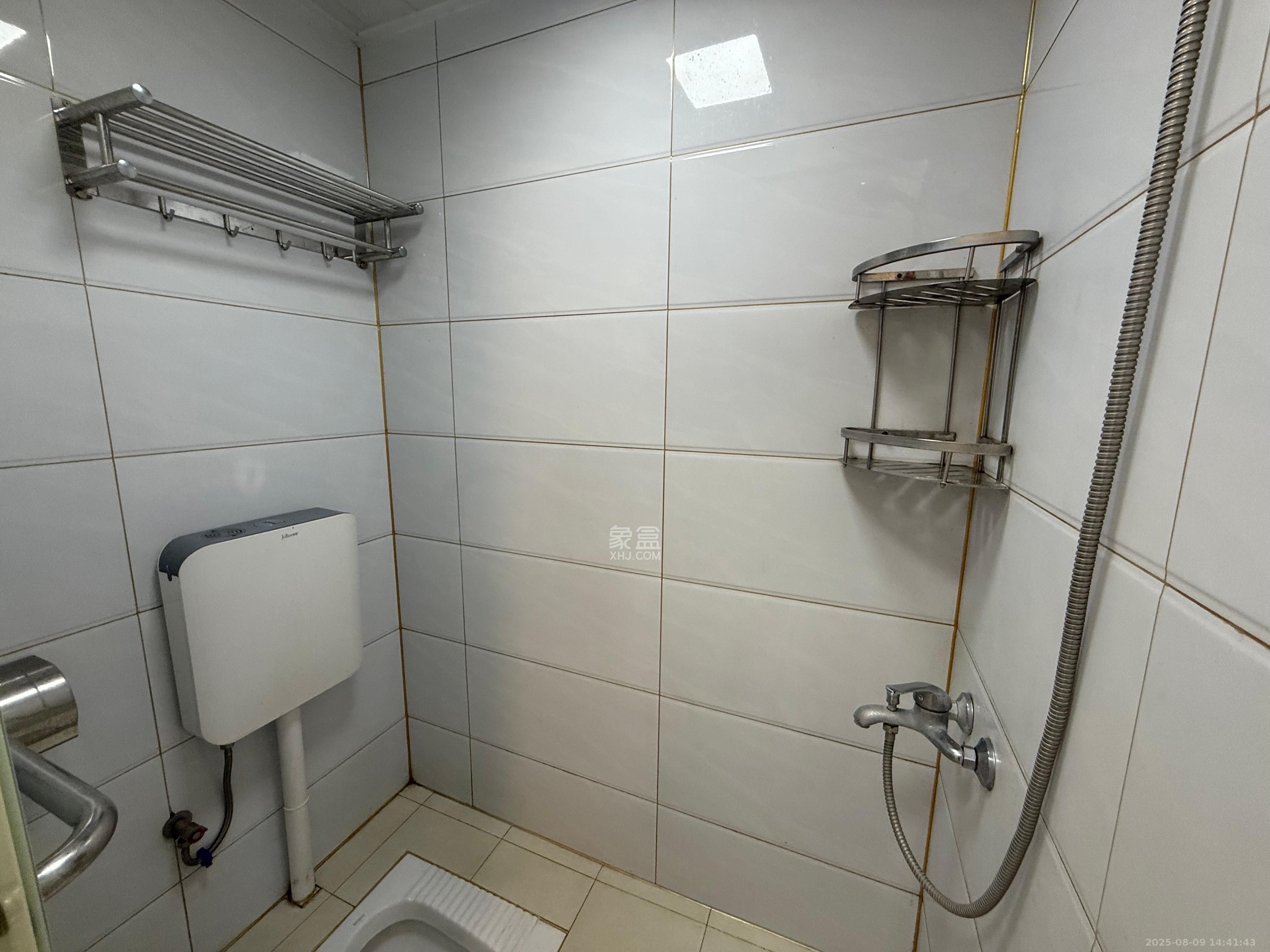 嘉顺苑 2室1厅1卫 1600.0元/月 嘉顺苑 2室1厅1卫 1600.0元/月室内图