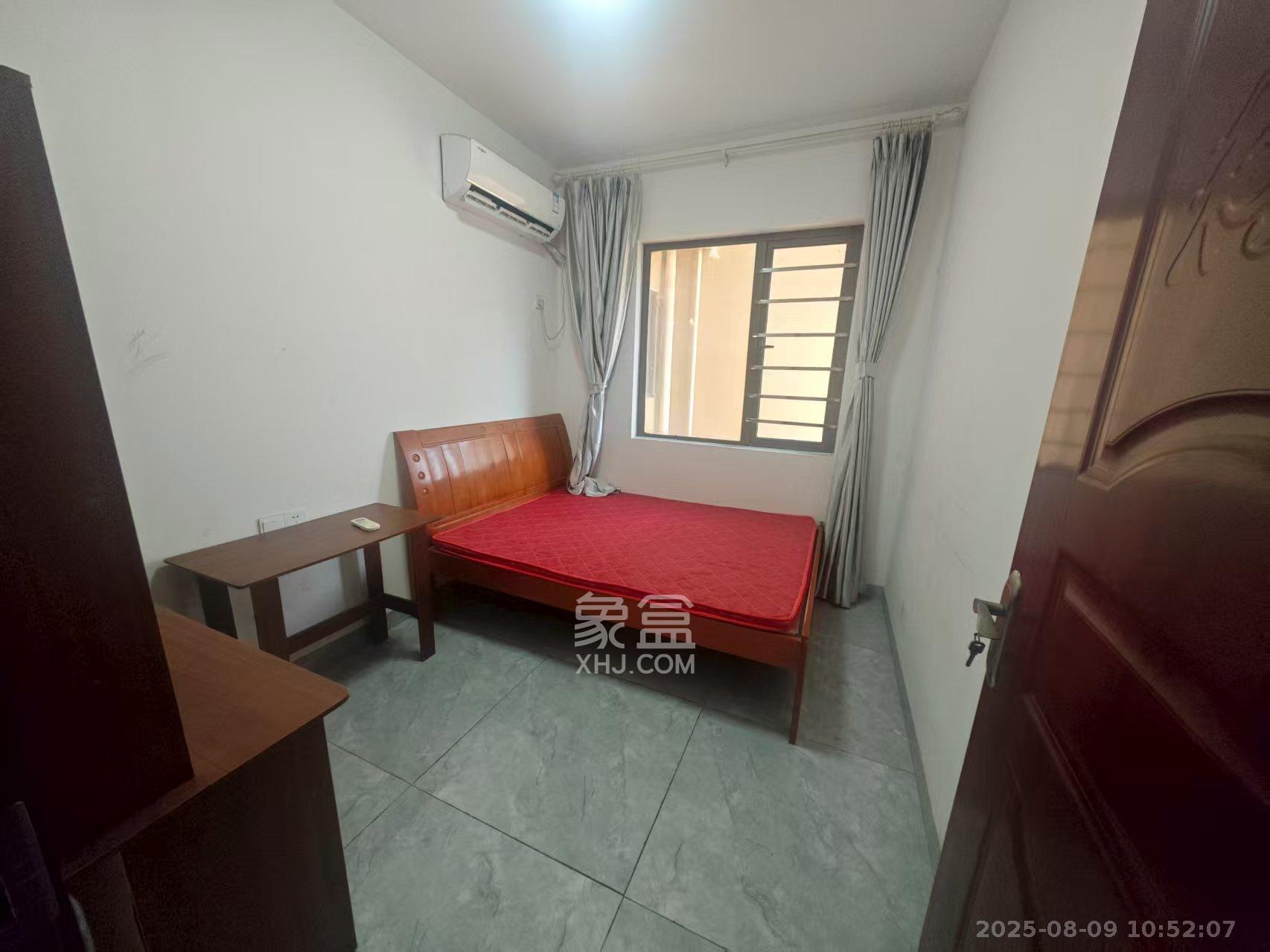 阳光城尚东湾学园区 2室1厅1卫 2200.0元/月 阳光城尚东湾学园区 2室1厅1卫 2200.0元/月室内图