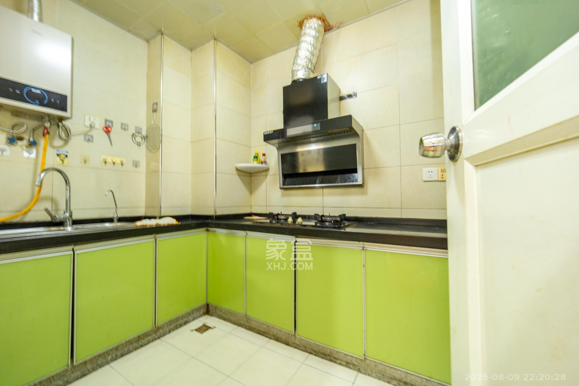 尚都花园城  2室1厅1卫    42.8万厨房