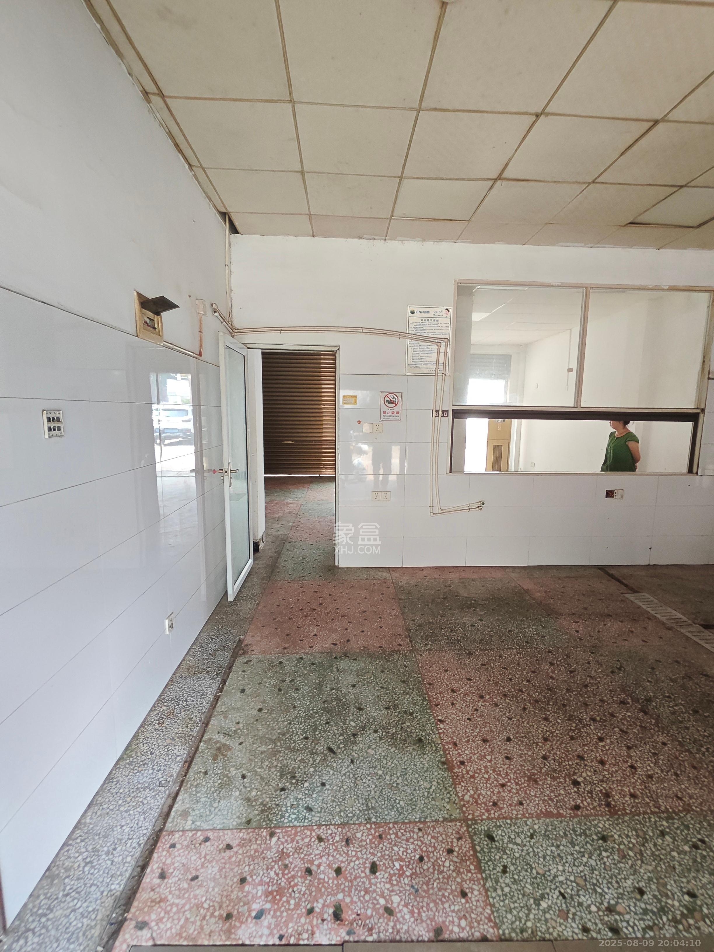 茶子山小区 1室0厅0卫 3500.0元/月 茶子山小区 1室0厅0卫 3500.0元/月室内图