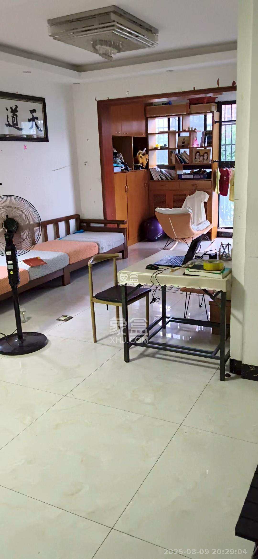 康桥长郡 3室2厅2卫 2000.0元/月 康桥长郡 3室2厅2卫 2000.0元/月室内图