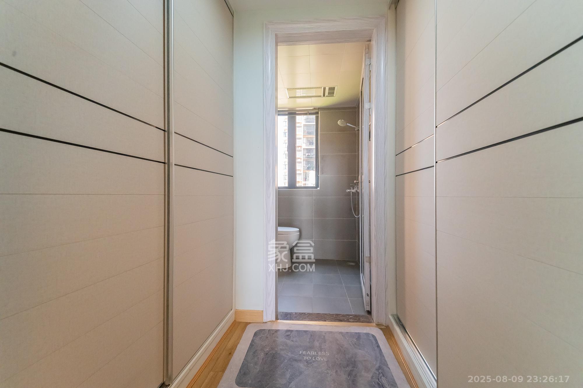 深业睿城  4室2厅2卫    127.0万其他