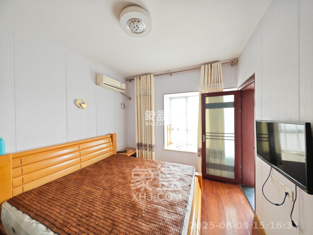 湘府东苑  2室1厅2卫    2200.0元/月室内图