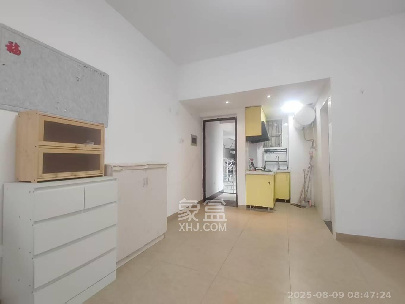 汇富中心 1室1厅1卫 1500.0元/月 汇富中心 1室1厅1卫 1500.0元/月室内图