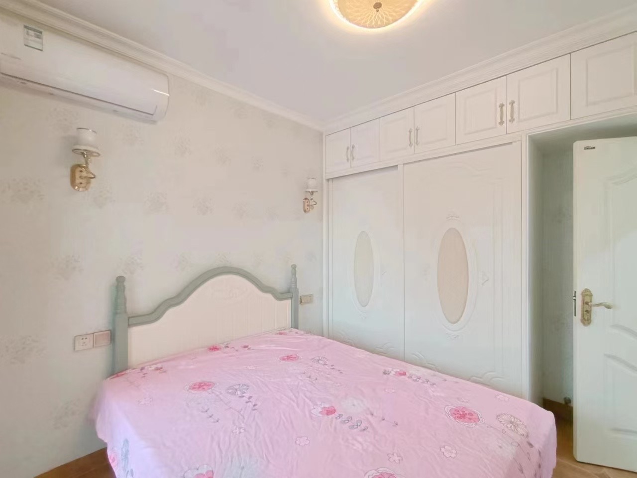 鑫瑞东方明居  1室1厅1卫   2400.00元/月室内图