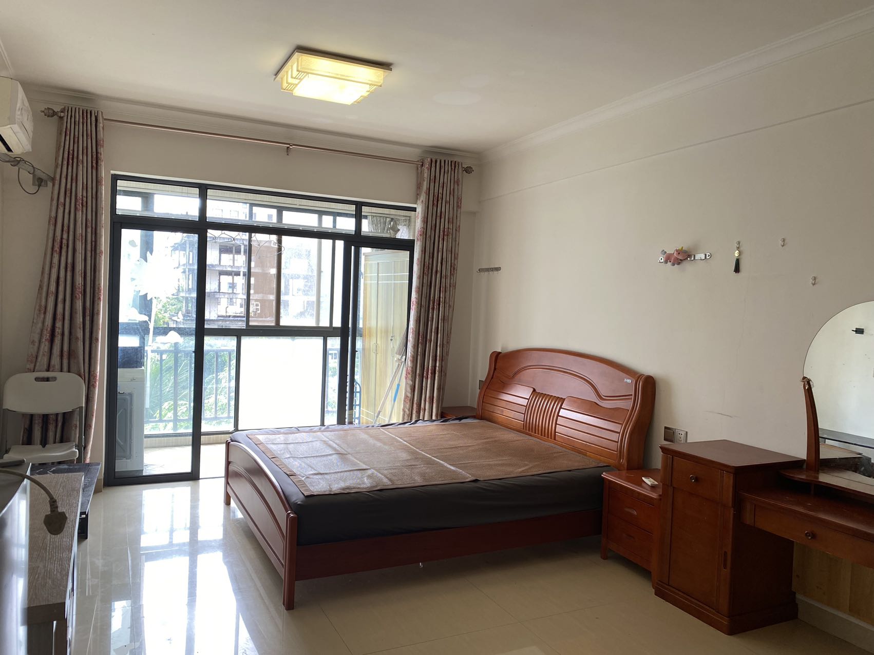 绿岛新居 1室1厅1卫 1400.0元/月 绿岛新居 1室1厅1卫 1400.0元/月室内图