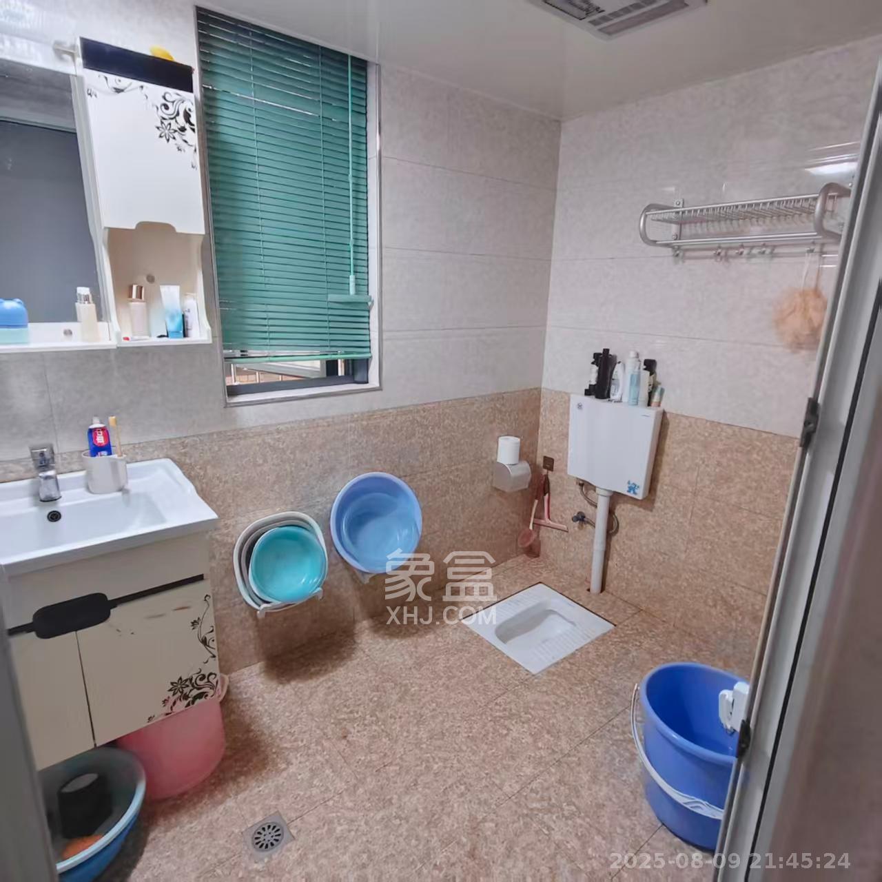 鹏基诺亚山林  3室2厅2卫   2100.00元/月室内图