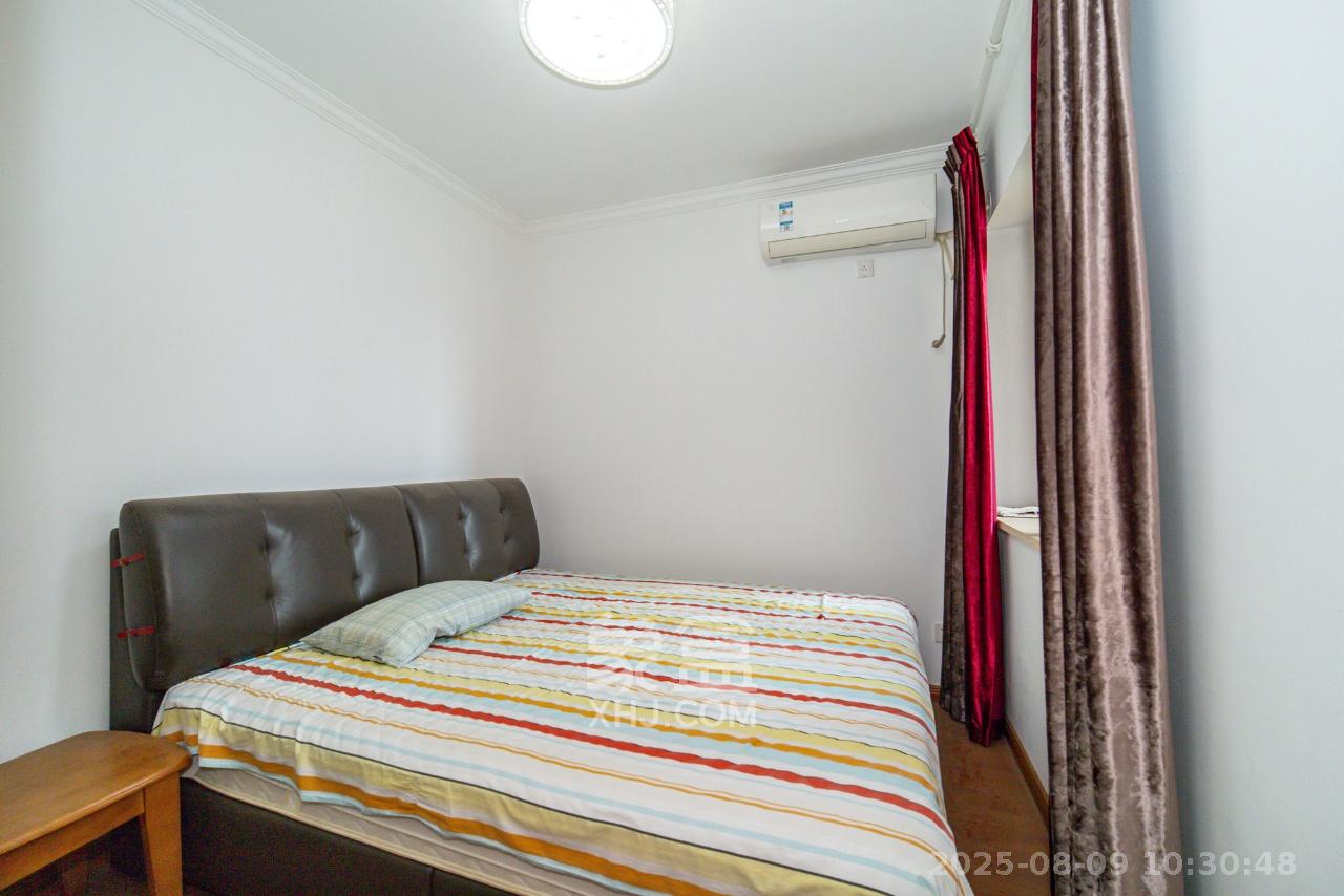 深业睿城 3室2厅1卫 2300.0元/月 深业睿城 3室2厅1卫 2300.0元/月室内图