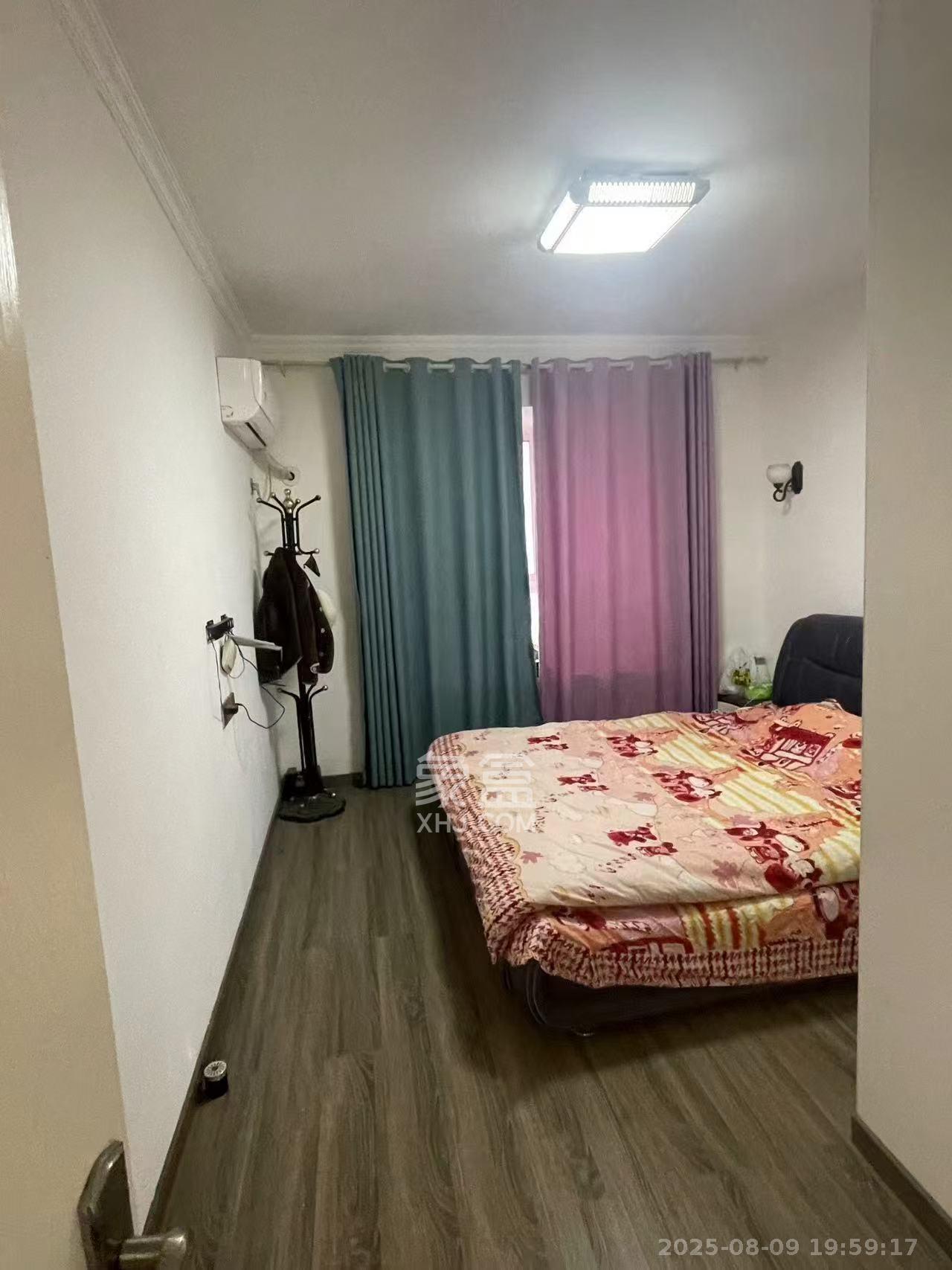 东门尚苑 3室2厅2卫 1800.0元/月 东门尚苑 3室2厅2卫 1800.0元/月室内图