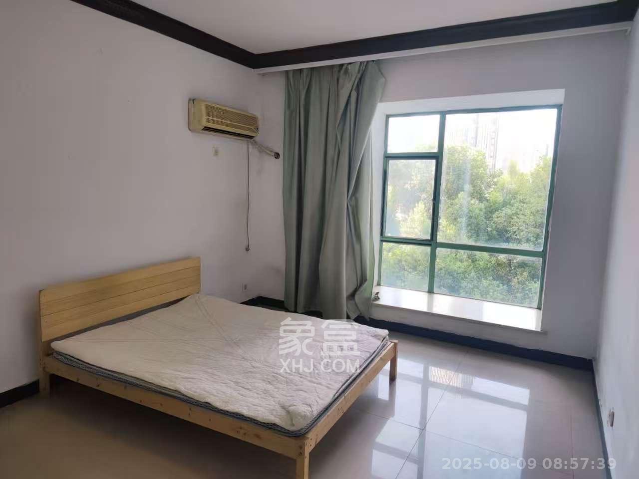 锦绣华天  3室2厅2卫    3000.0元/月 锦绣华天  3室2厅2卫    3000.0元/月室内图