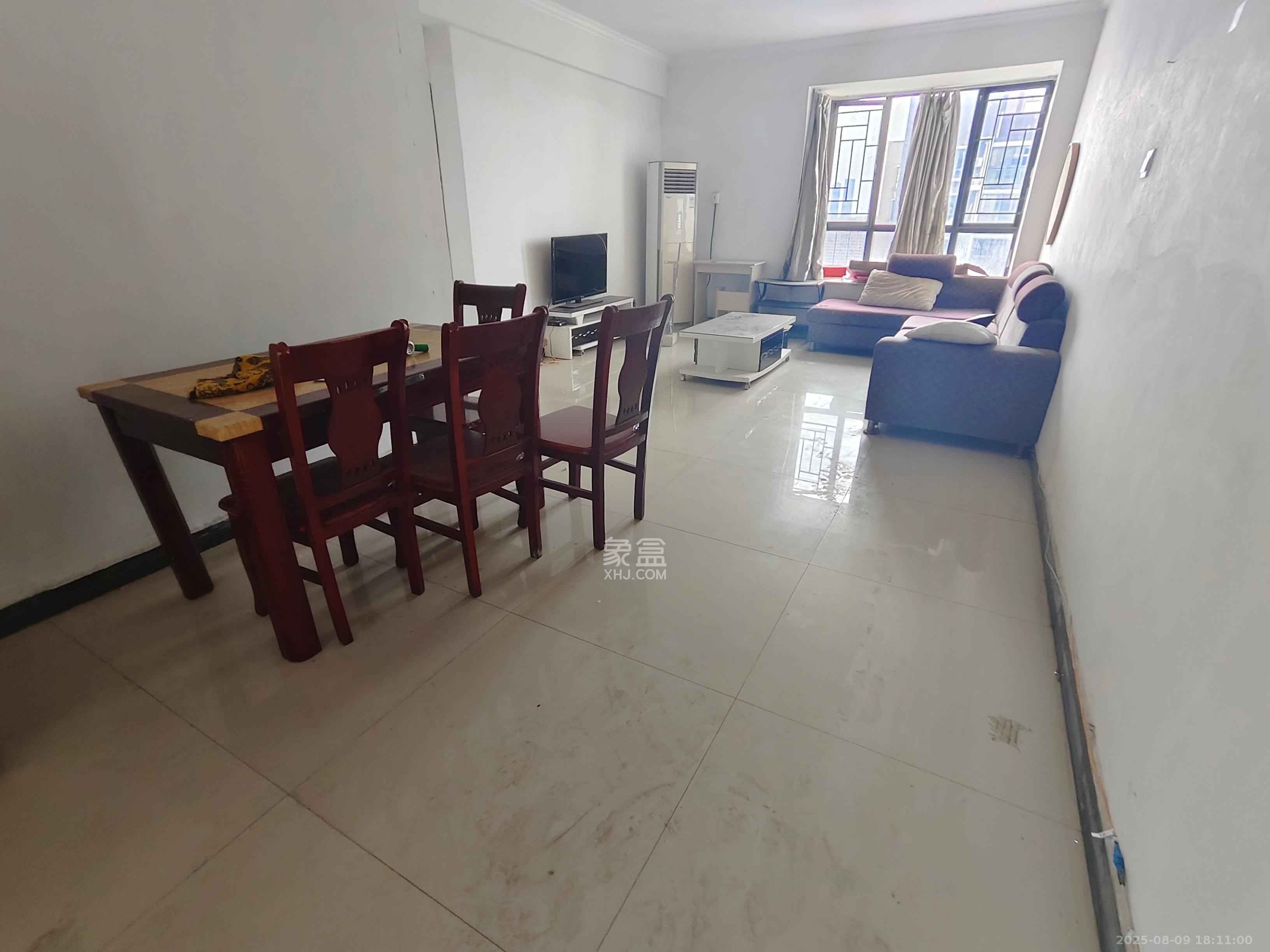 中江佳境天成  4室2厅2卫    2500.0元/月室内图