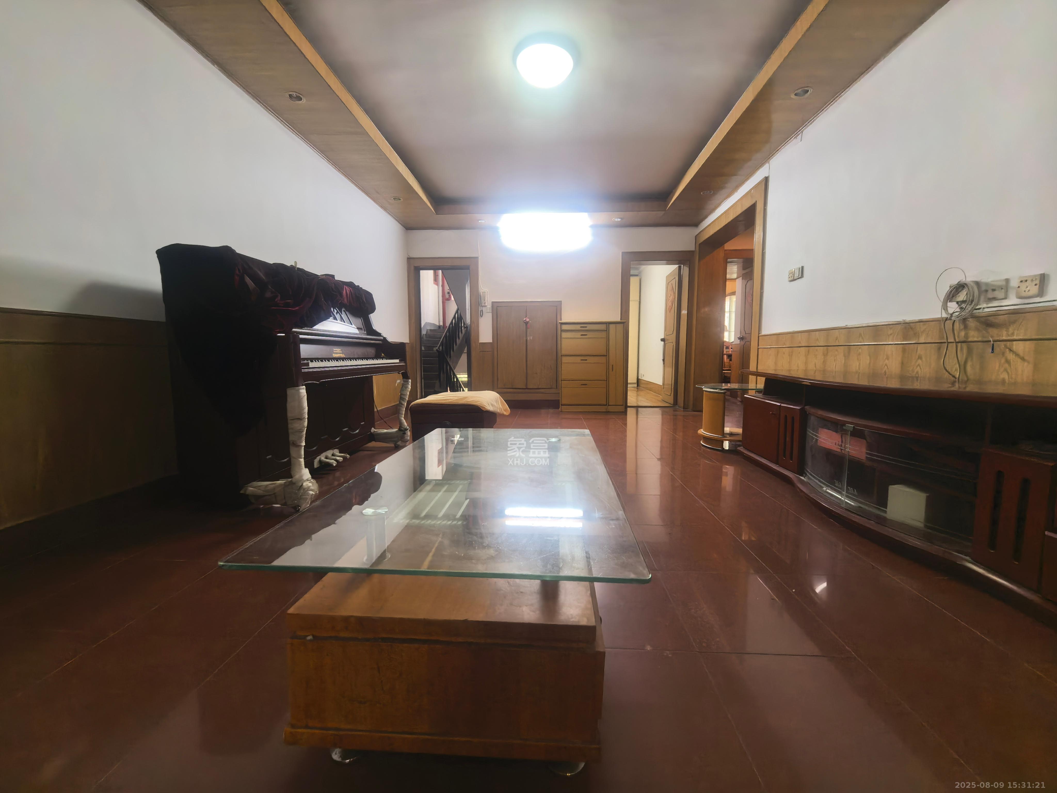 东塘电力院 3室2厅1卫 3200.0元/月 东塘电力院 3室2厅1卫 3200.0元/月室内图