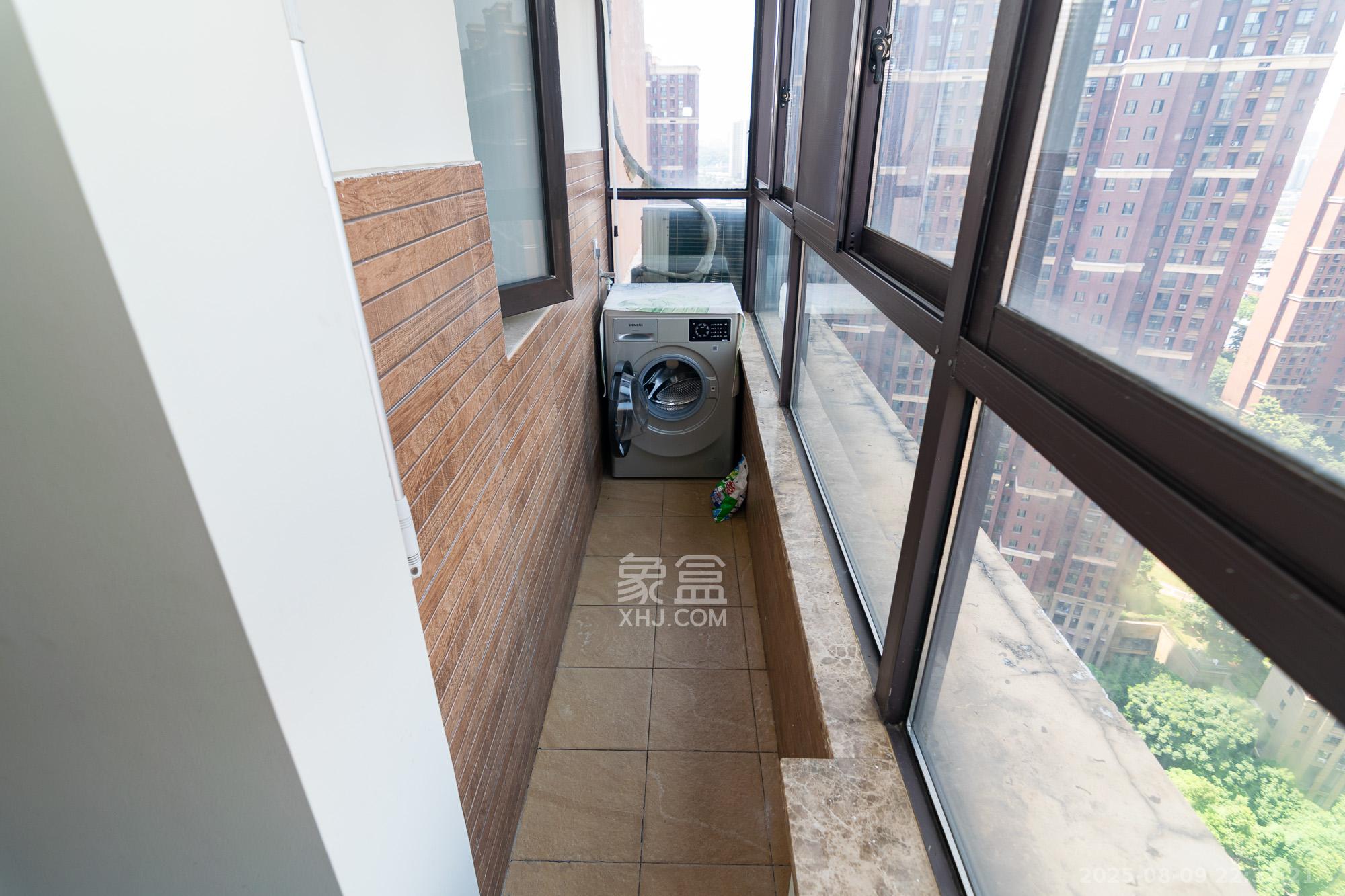 新城国际花都 3室2厅2卫 86.0万 新城国际花都 3室2厅2卫 86.0万其他