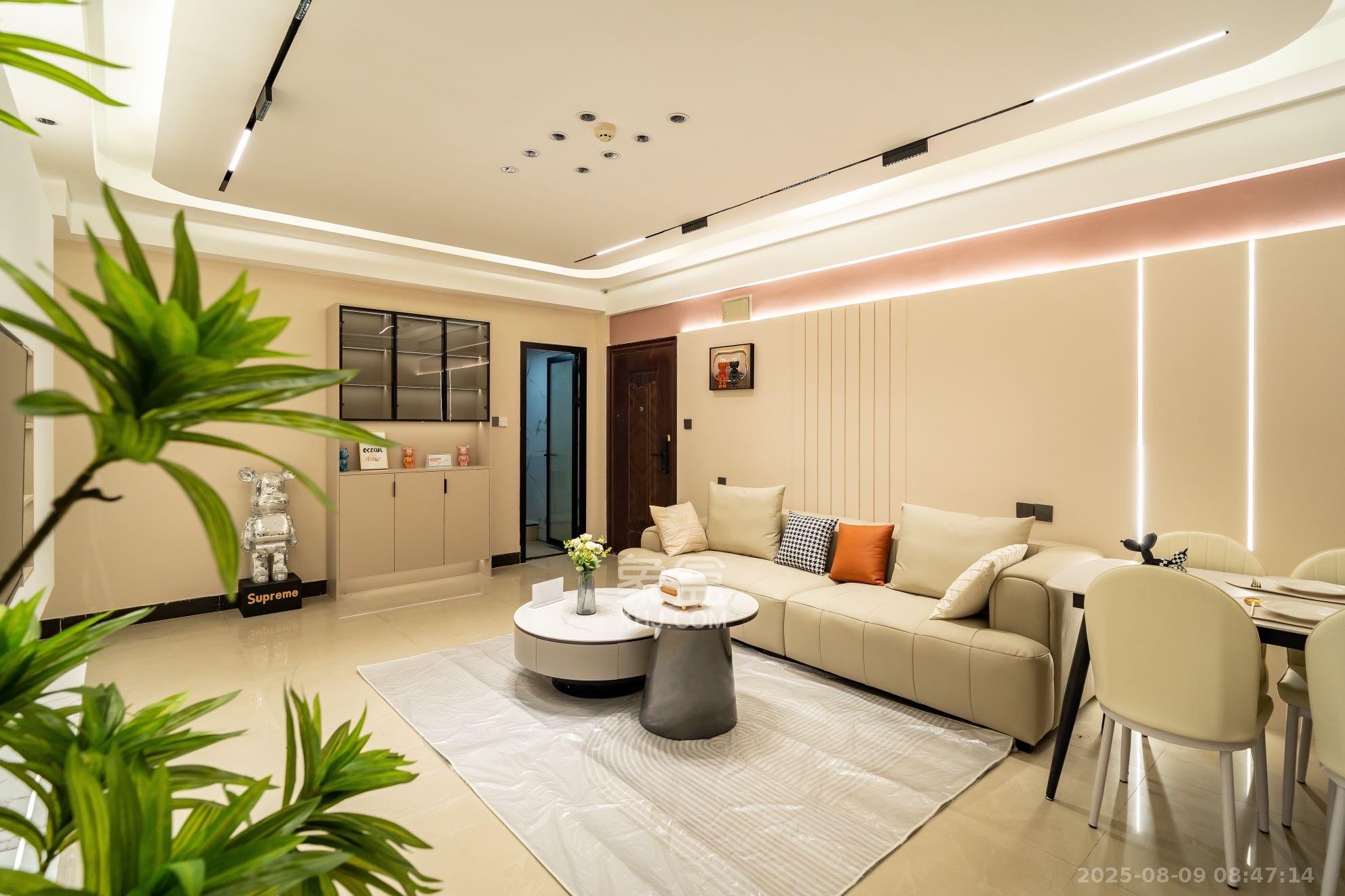 芙蓉同发  2室1厅1卫    4100.0元/月室内图