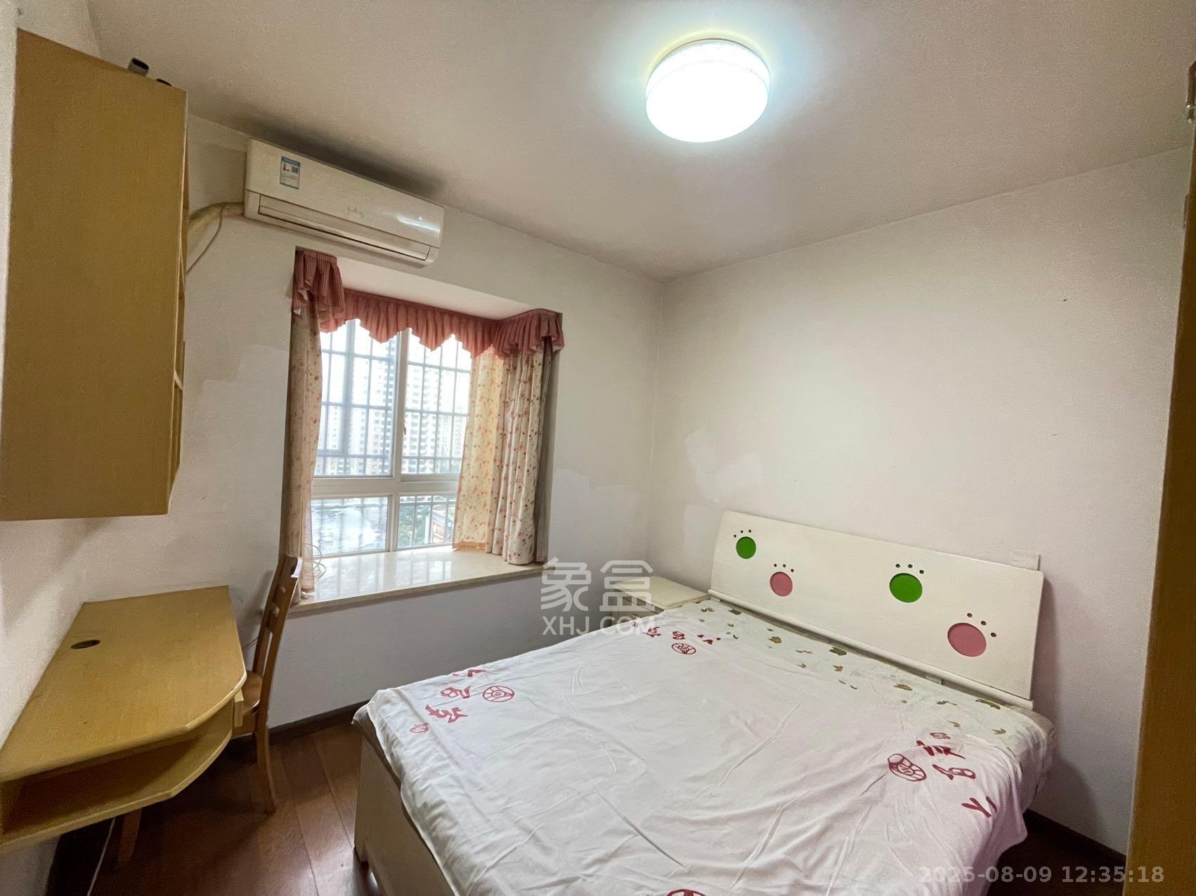 骑龙安置小区 3室2厅2卫 2500.0元/月 骑龙安置小区 3室2厅2卫 2500.0元/月室内图