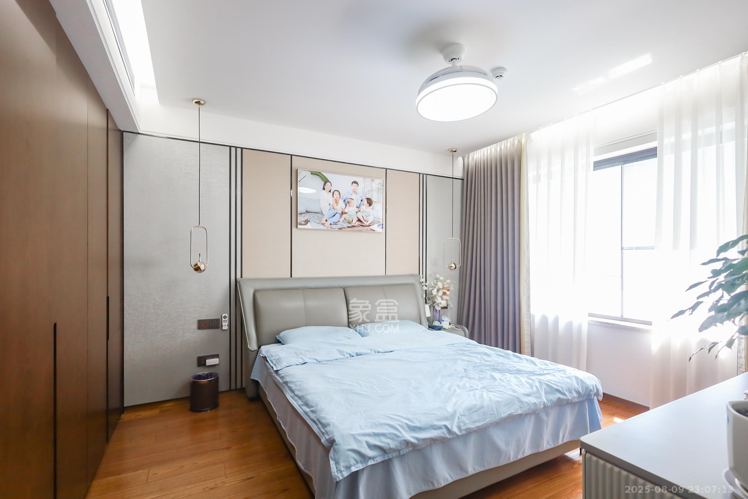 万科里金域国际  4室2厅2卫    498.0万 万科里金域国际  4室2厅2卫    498.0万卧室