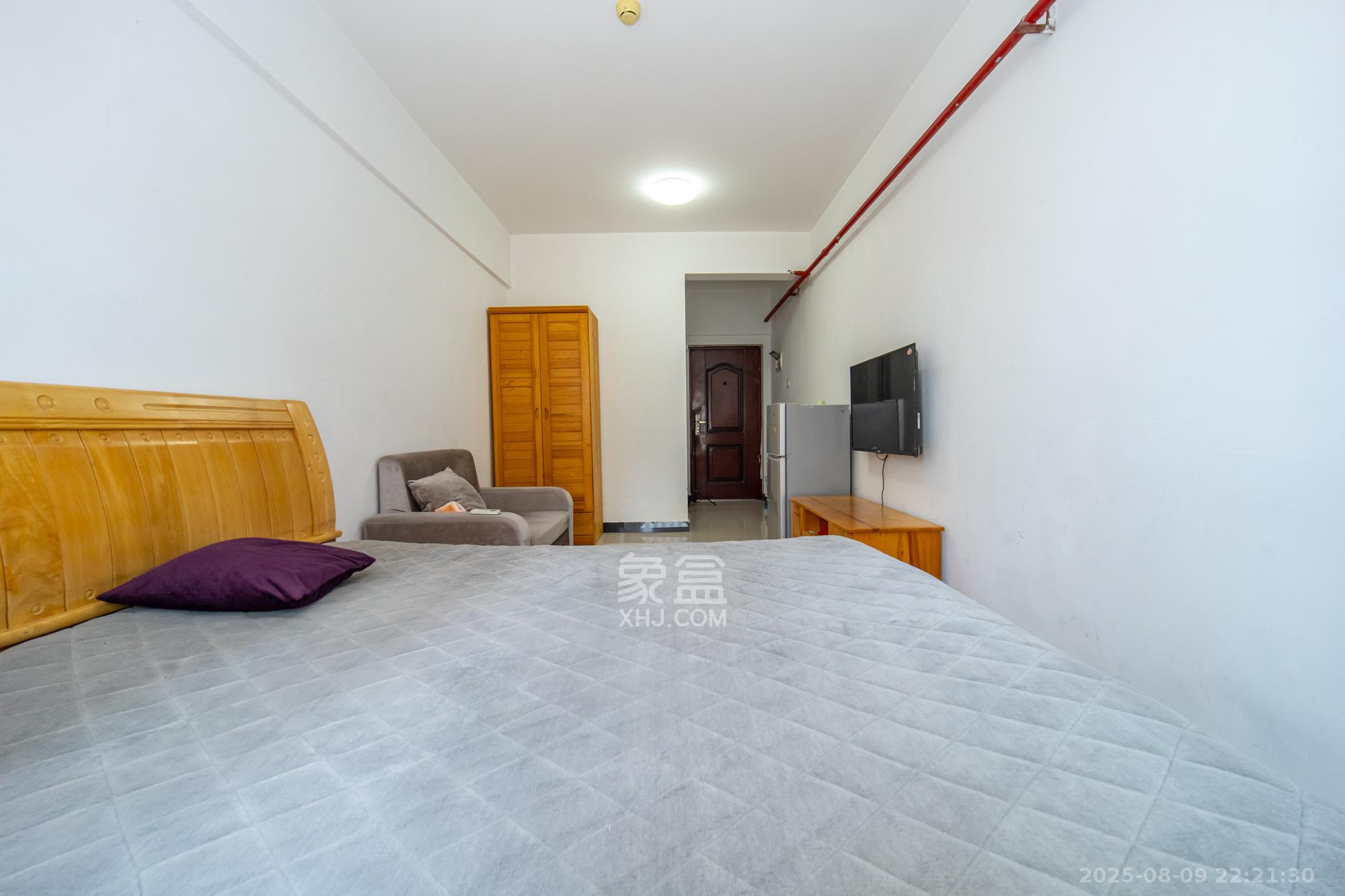 尚都美寓 1室1厅1卫 13.79万 尚都美寓 1室1厅1卫 13.79万客厅