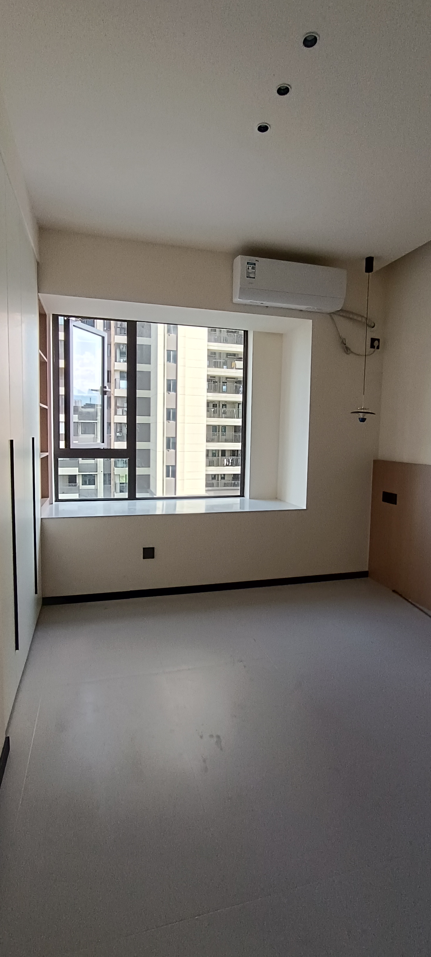 世茂云城 2室2厅1卫 2500.0元/月 世茂云城 2室2厅1卫 2500.0元/月室内图