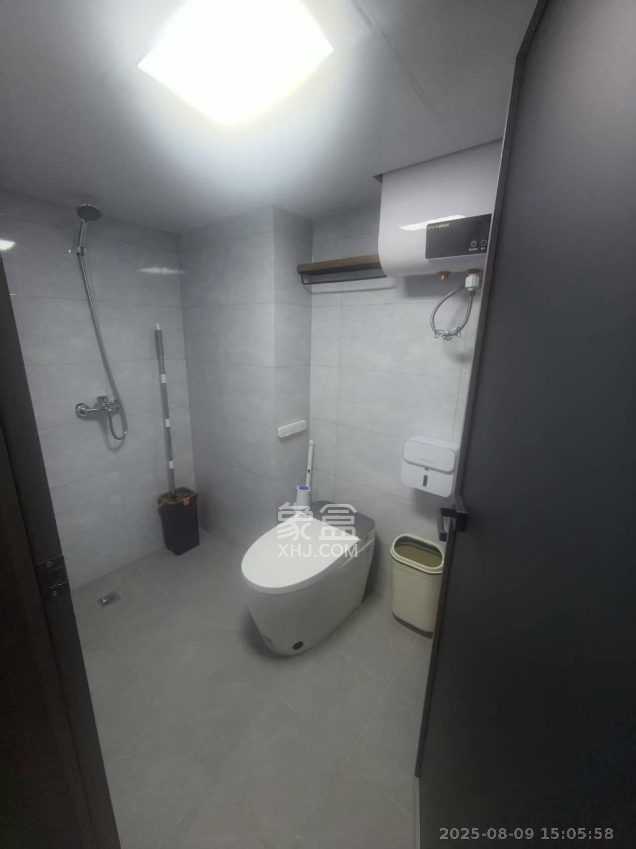 海伦堡爱ME城市  2室2厅1卫   2000.00元/月室内图