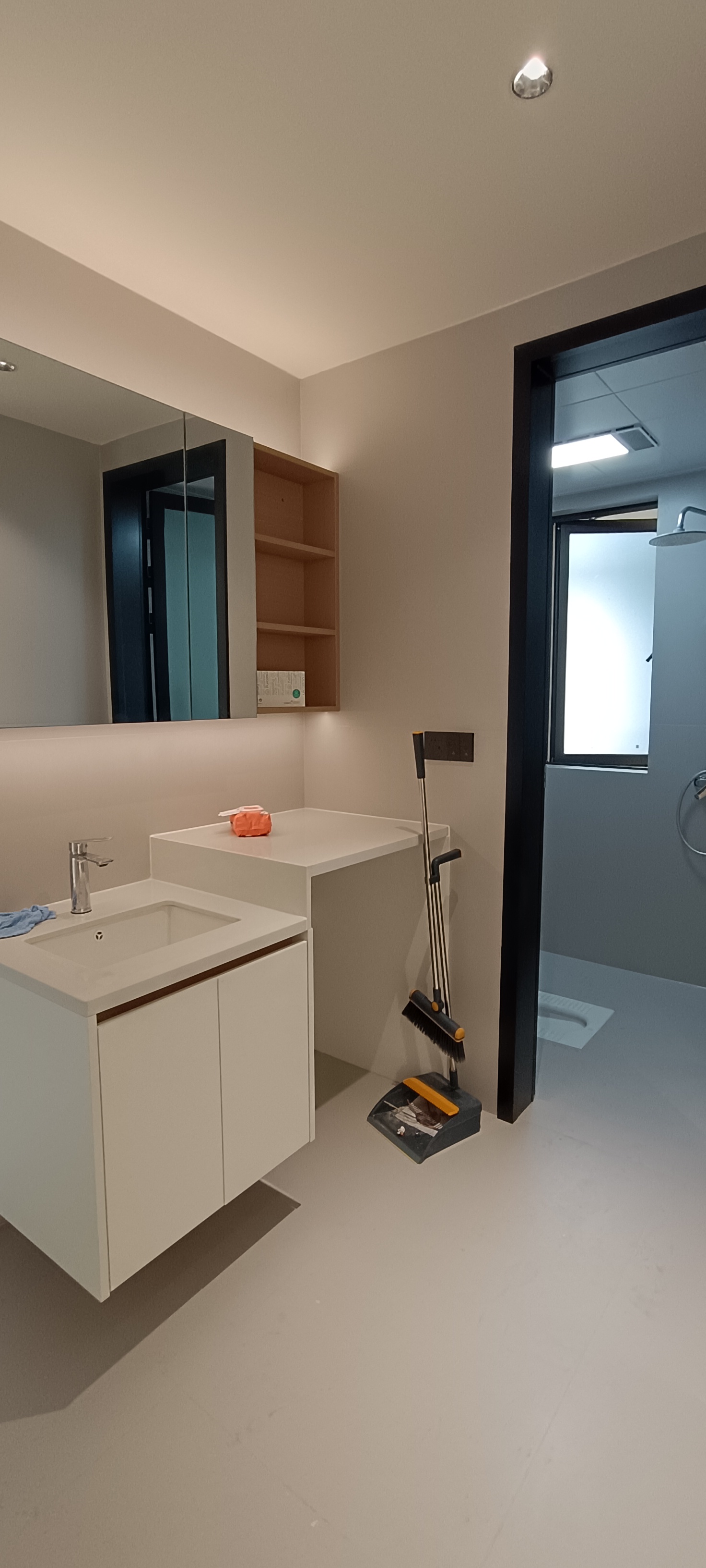 世茂云城 2室2厅1卫 2500.0元/月 世茂云城 2室2厅1卫 2500.0元/月室内图