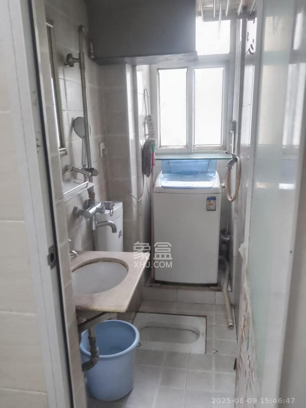 解放四村石子冲 1室1厅1卫 1200.0元/月 解放四村石子冲 1室1厅1卫 1200.0元/月室内图