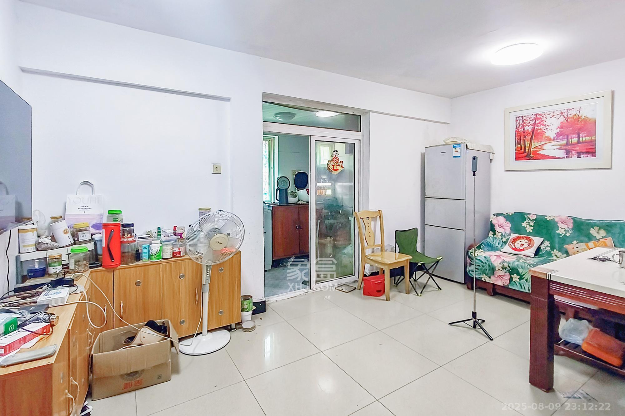 长沙花纸印刷厂宿舍  2室1厅1卫    45.0万 长沙花纸印刷厂宿舍  2室1厅1卫    45.0万客厅