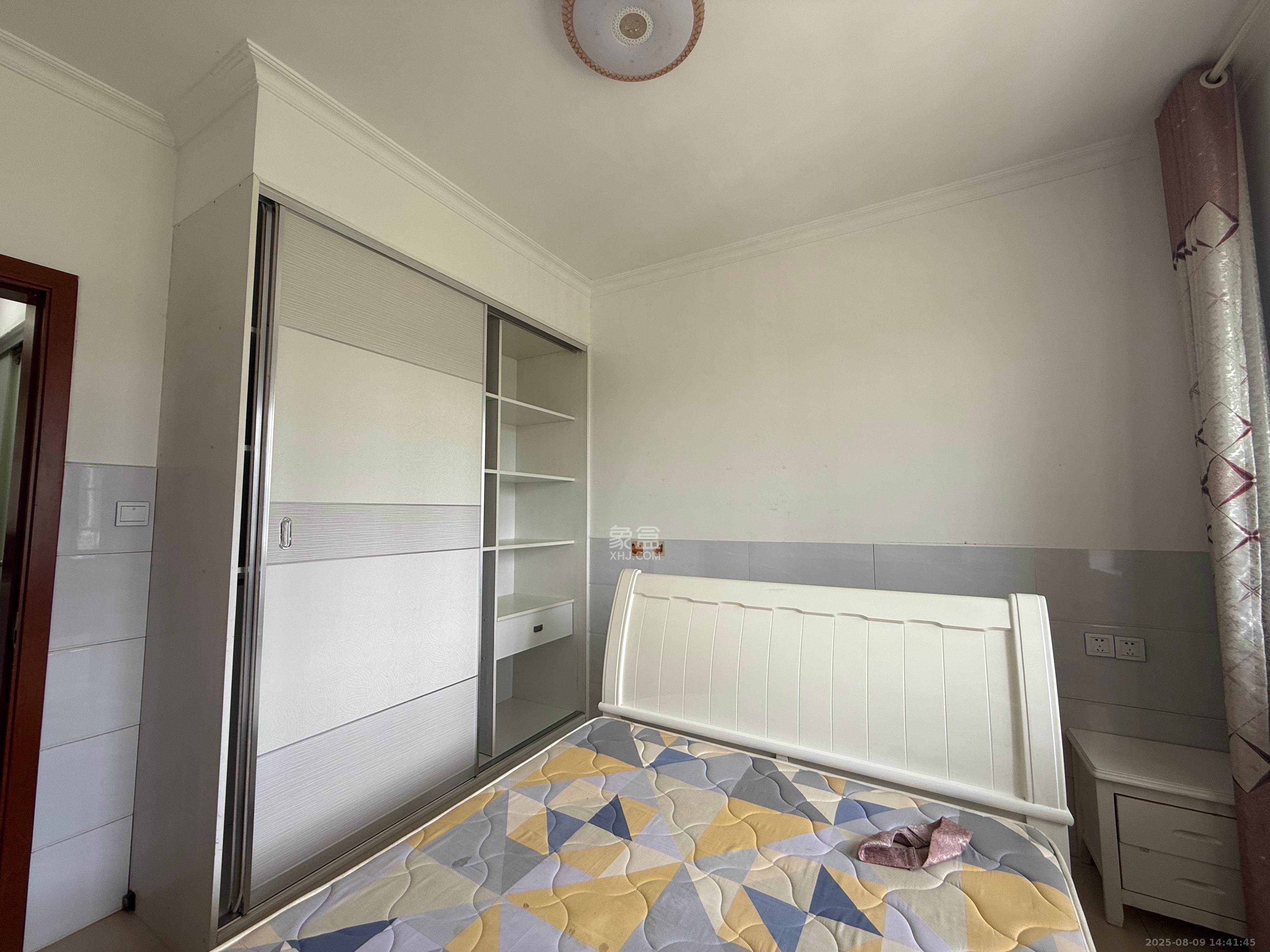 嘉顺苑 2室1厅1卫 1600.0元/月 嘉顺苑 2室1厅1卫 1600.0元/月室内图