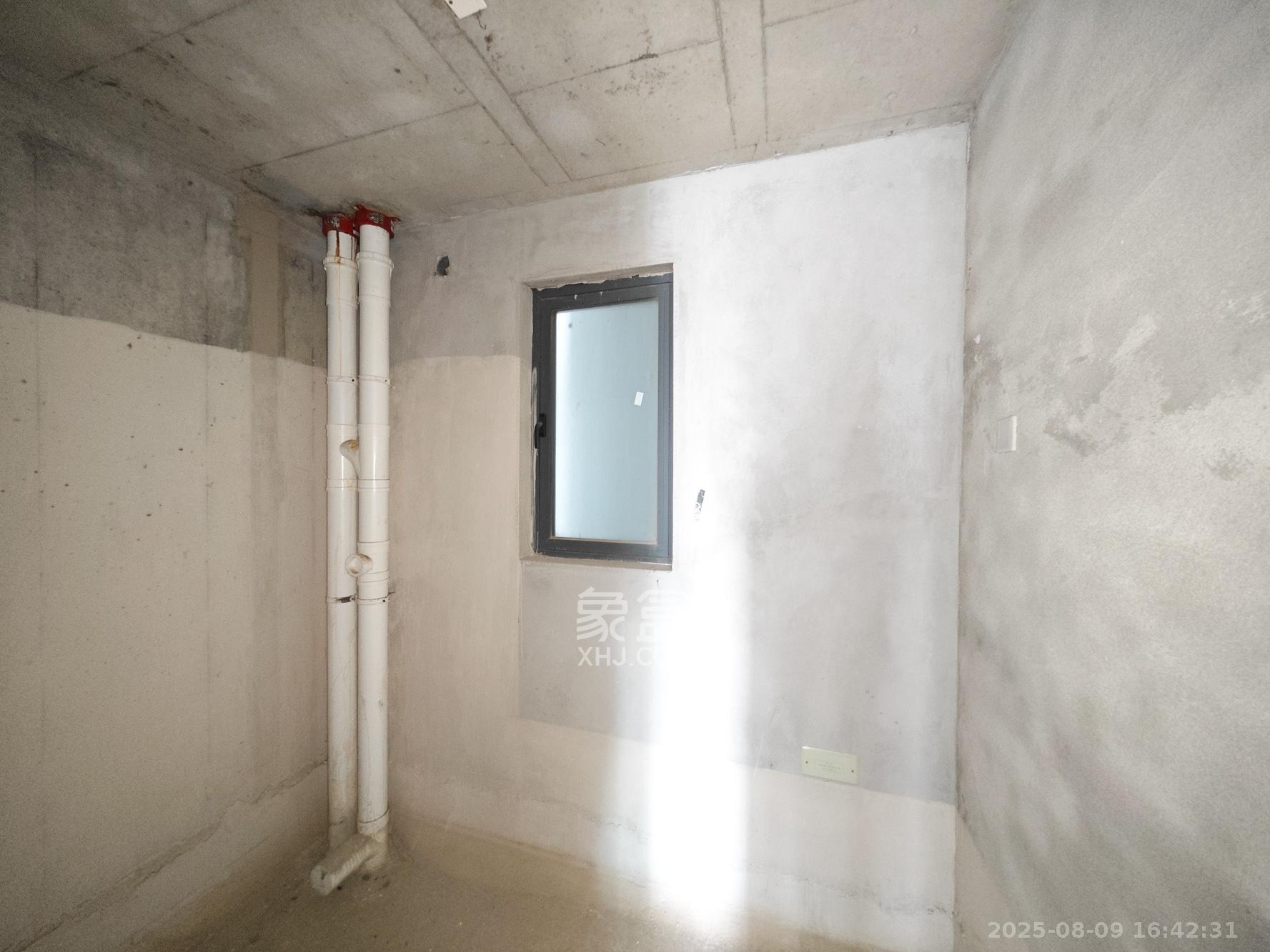 融创会展上东区  3室2厅2卫    80.0万其他