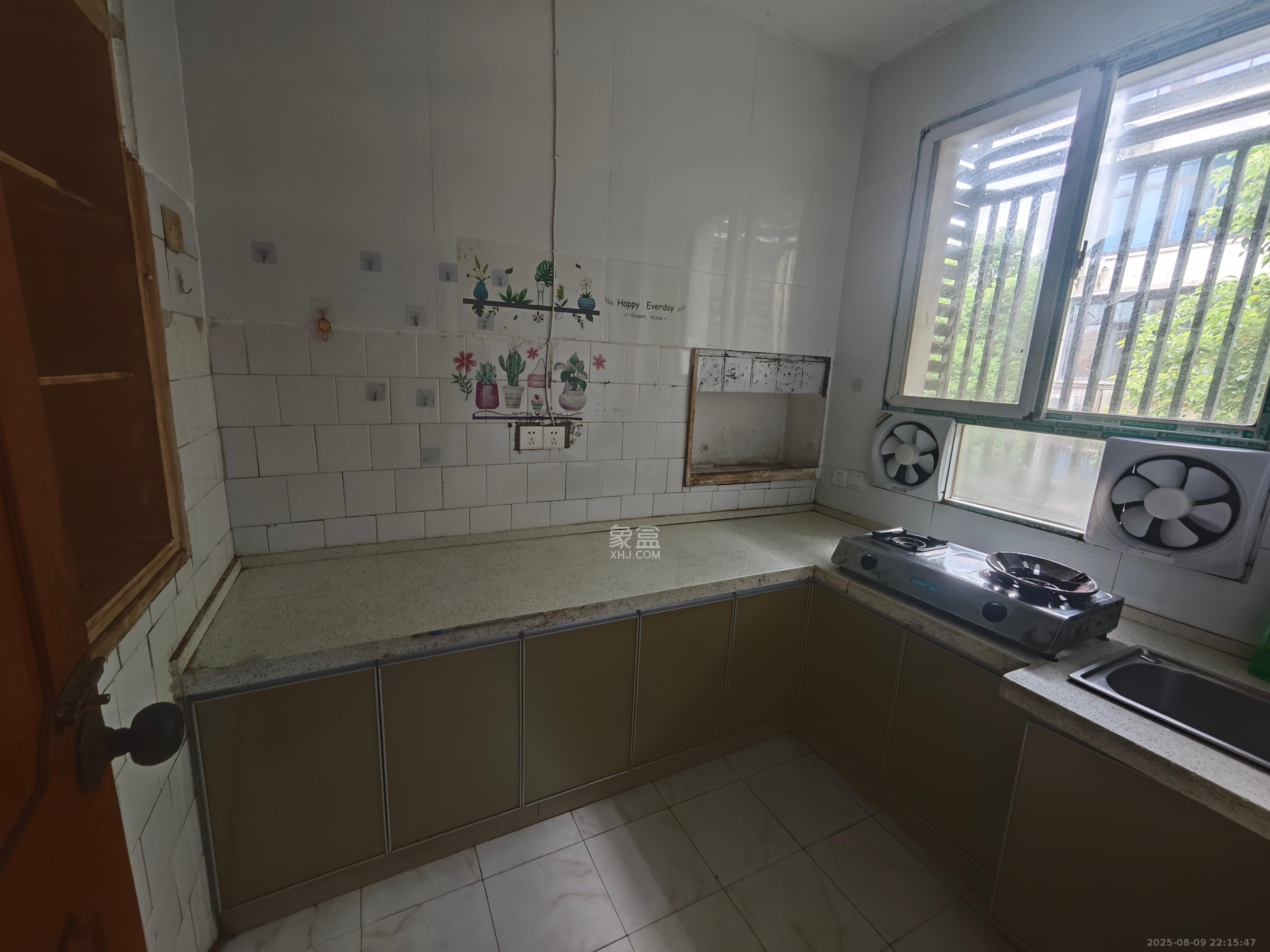 荷叶塘社区(雨花区) 2室1厅1卫 3200.0元/月 荷叶塘社区(雨花区) 2室1厅1卫 3200.0元/月室内图