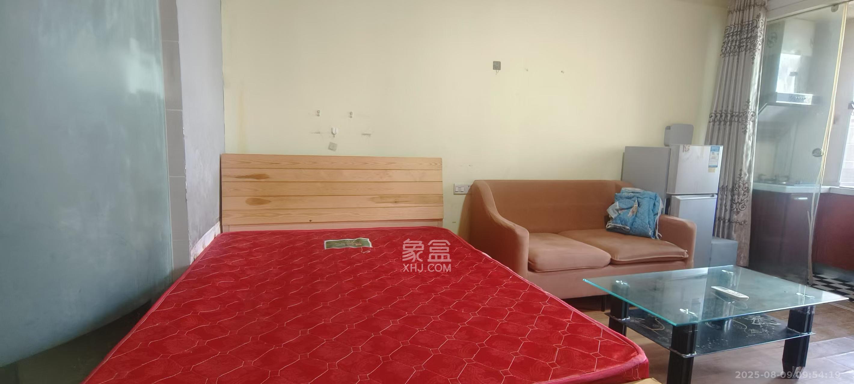 水岸世景  1室1厅1卫    1000.0元/月 水岸世景  1室1厅1卫    1000.0元/月室内图1