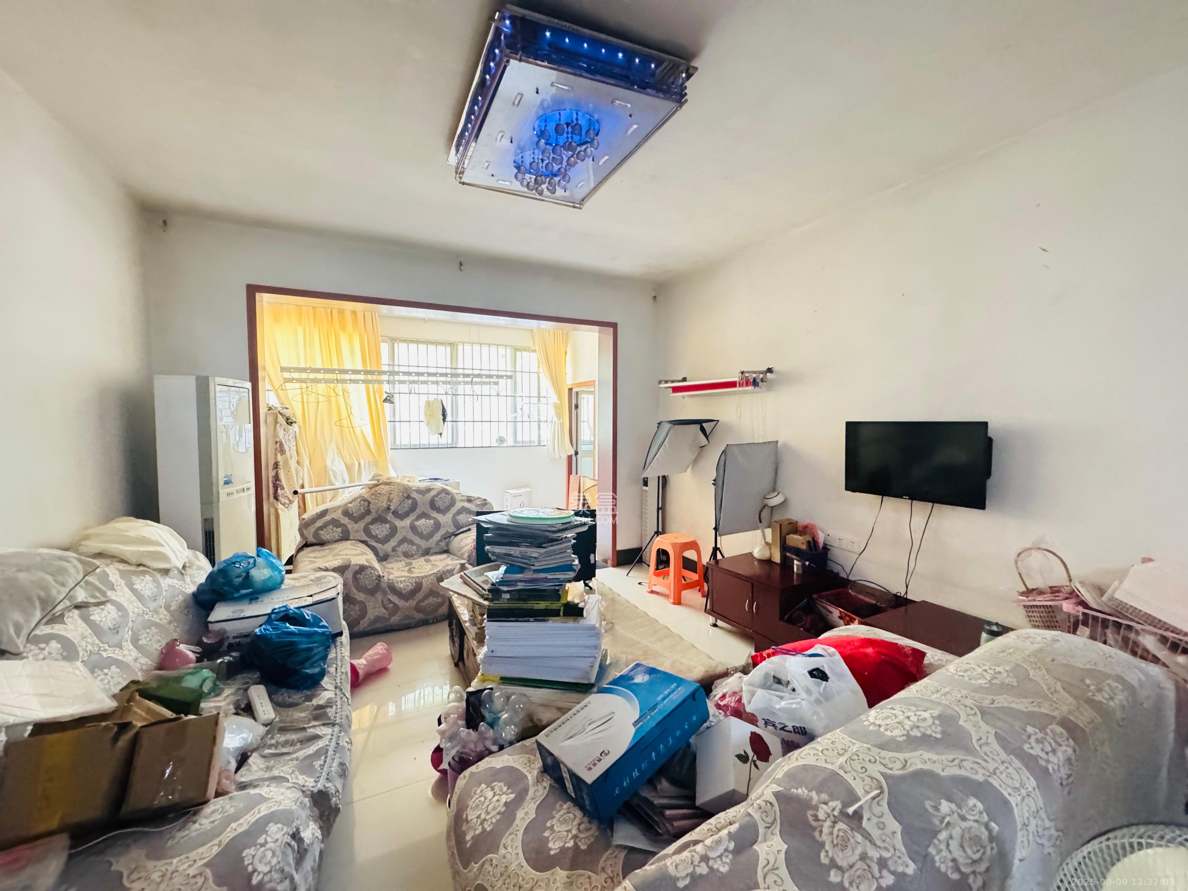 白沙湾嘉园 3室2厅2卫 3000.0元/月 白沙湾嘉园 3室2厅2卫 3000.0元/月室内图