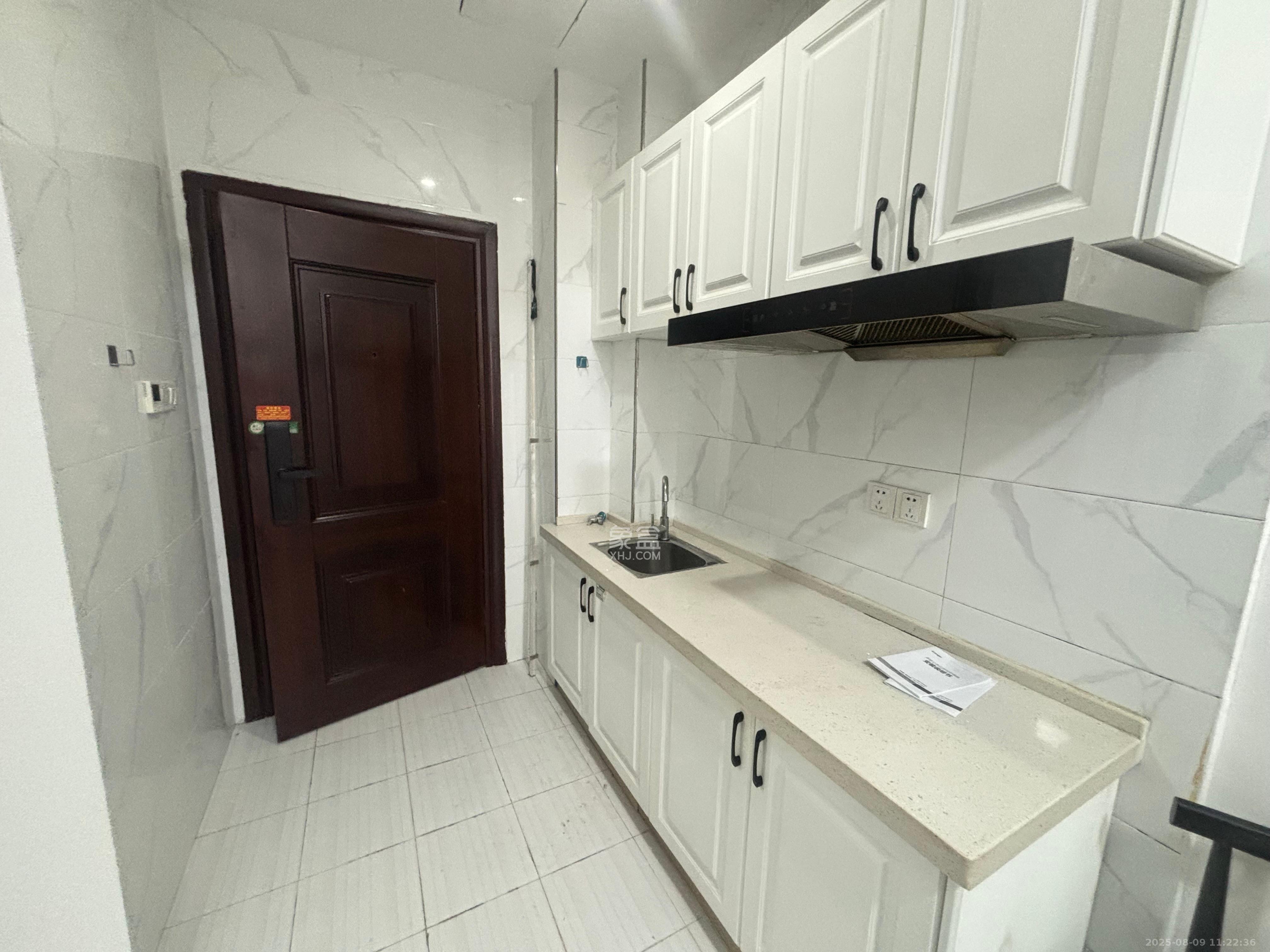 梅溪峰汇（房聚梅溪壹中心）  5室1厅2卫    1800.0元/月室内图