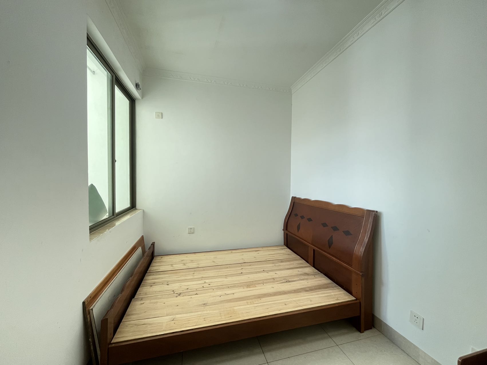 南海花园 1室0厅0卫 68.0万 南海花园 1室0厅0卫 68.0万室内图