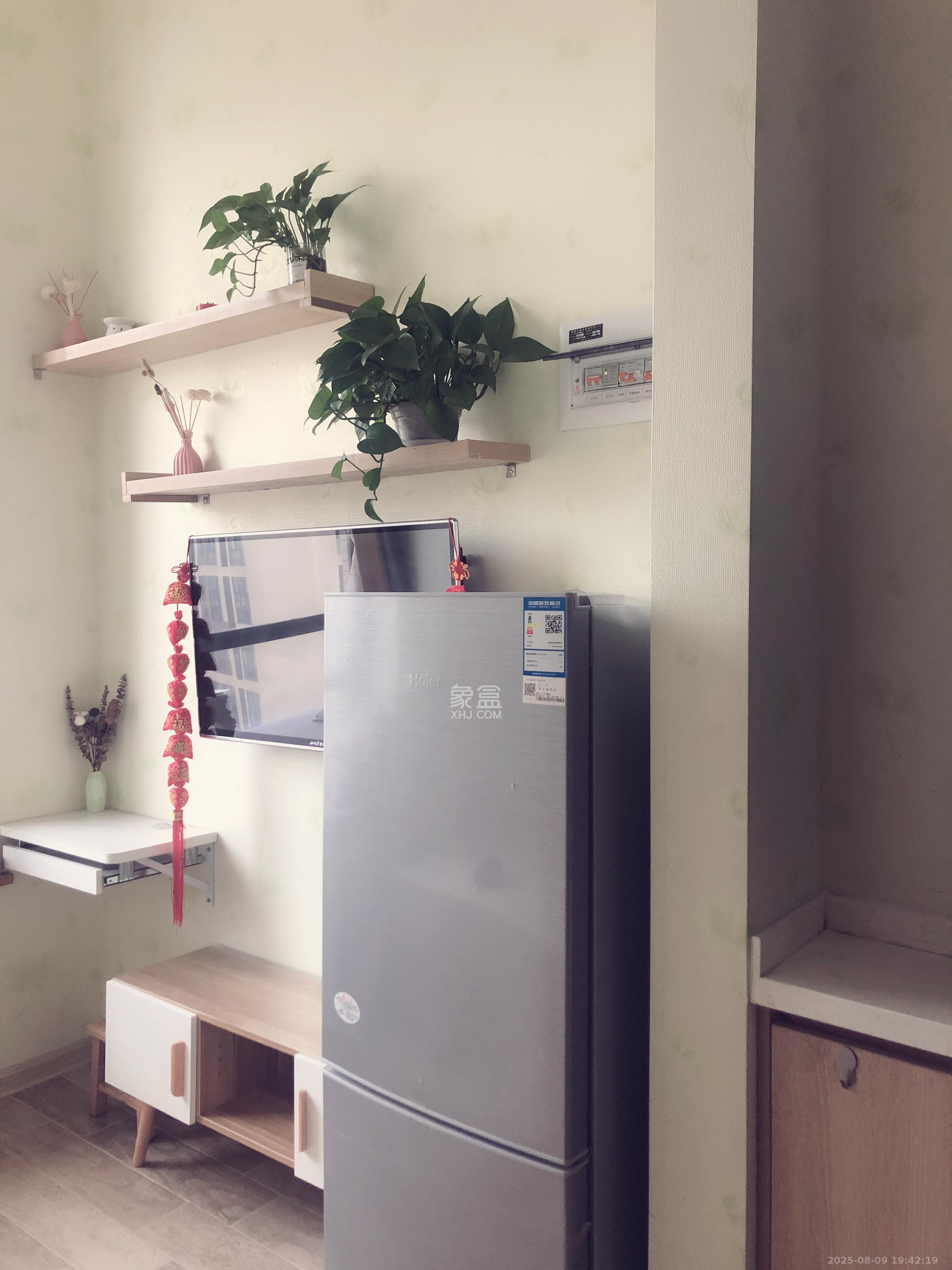 兰亭湾畔  1室0厅1卫    900.0元/月 兰亭湾畔  1室0厅1卫    900.0元/月室内图